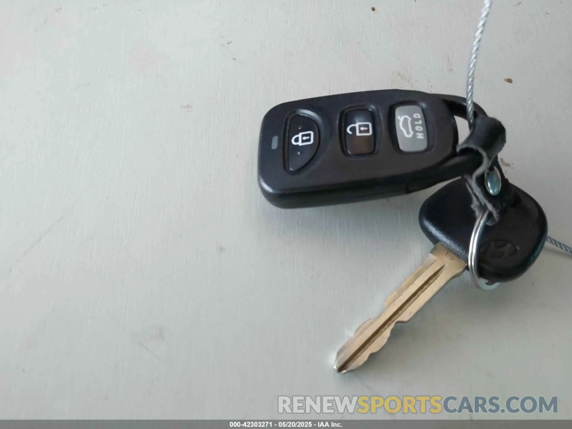 11 fotografías del automóvil dañado KMHD74LFXLU106260 HYUNDAI ELANTRA 2020