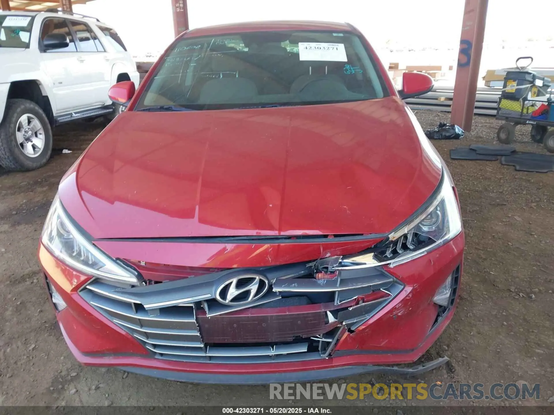 12 fotografías del automóvil dañado KMHD74LFXLU106260 HYUNDAI ELANTRA 2020