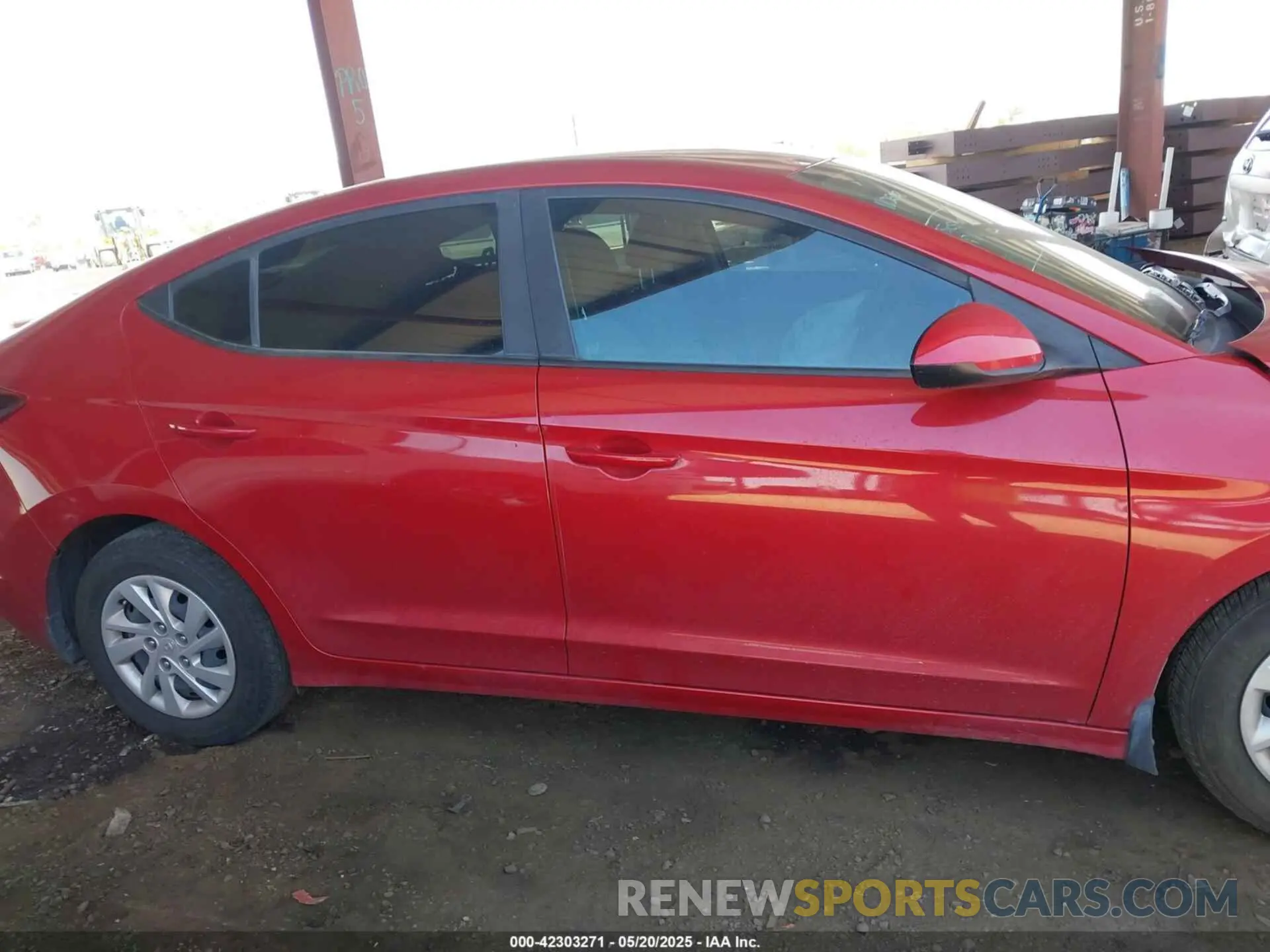 13 fotografías del automóvil dañado KMHD74LFXLU106260 HYUNDAI ELANTRA 2020