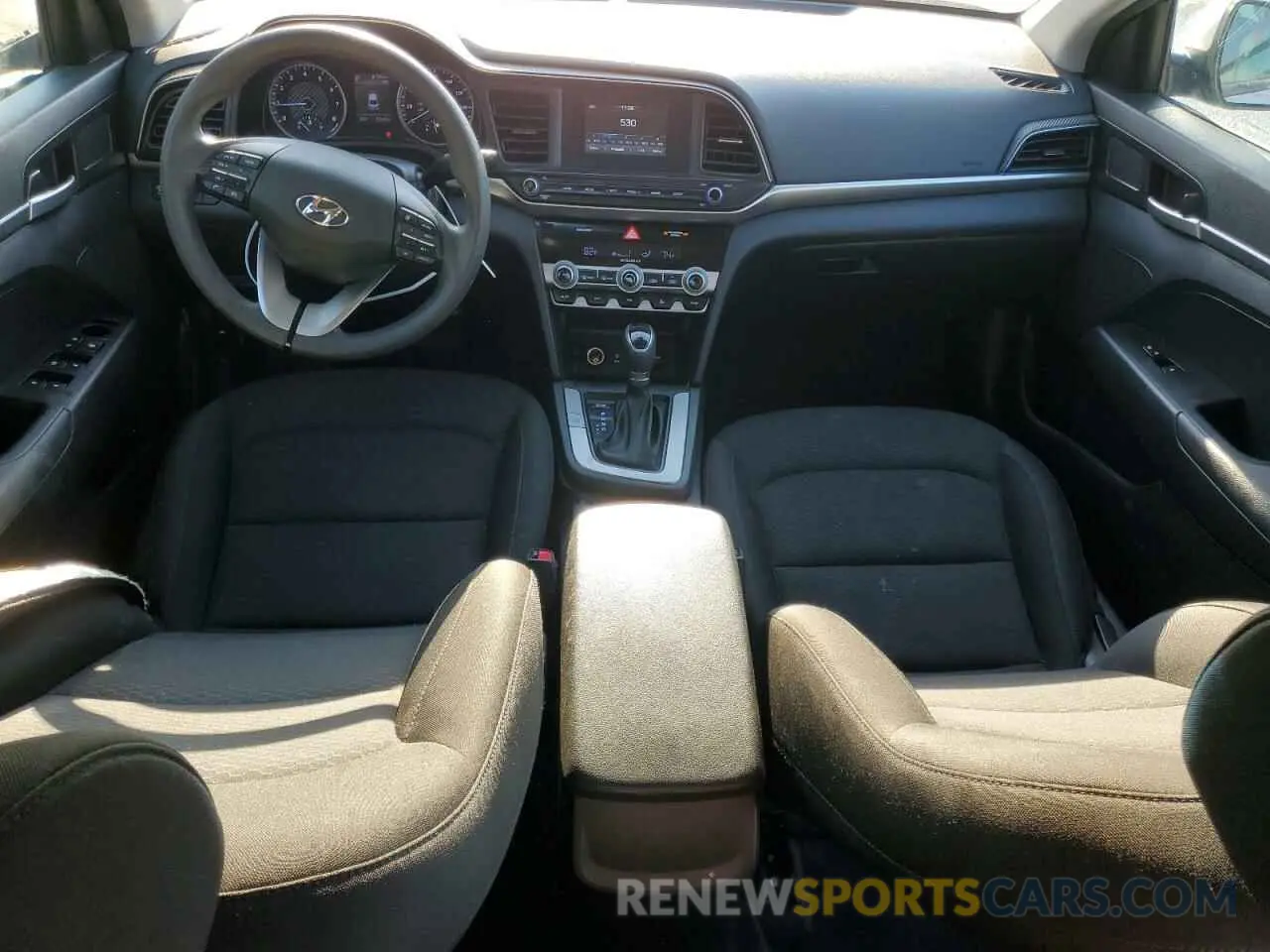8 fotografías del automóvil dañado KMHD74LFXLU940318 HYUNDAI ELANTRA 2020