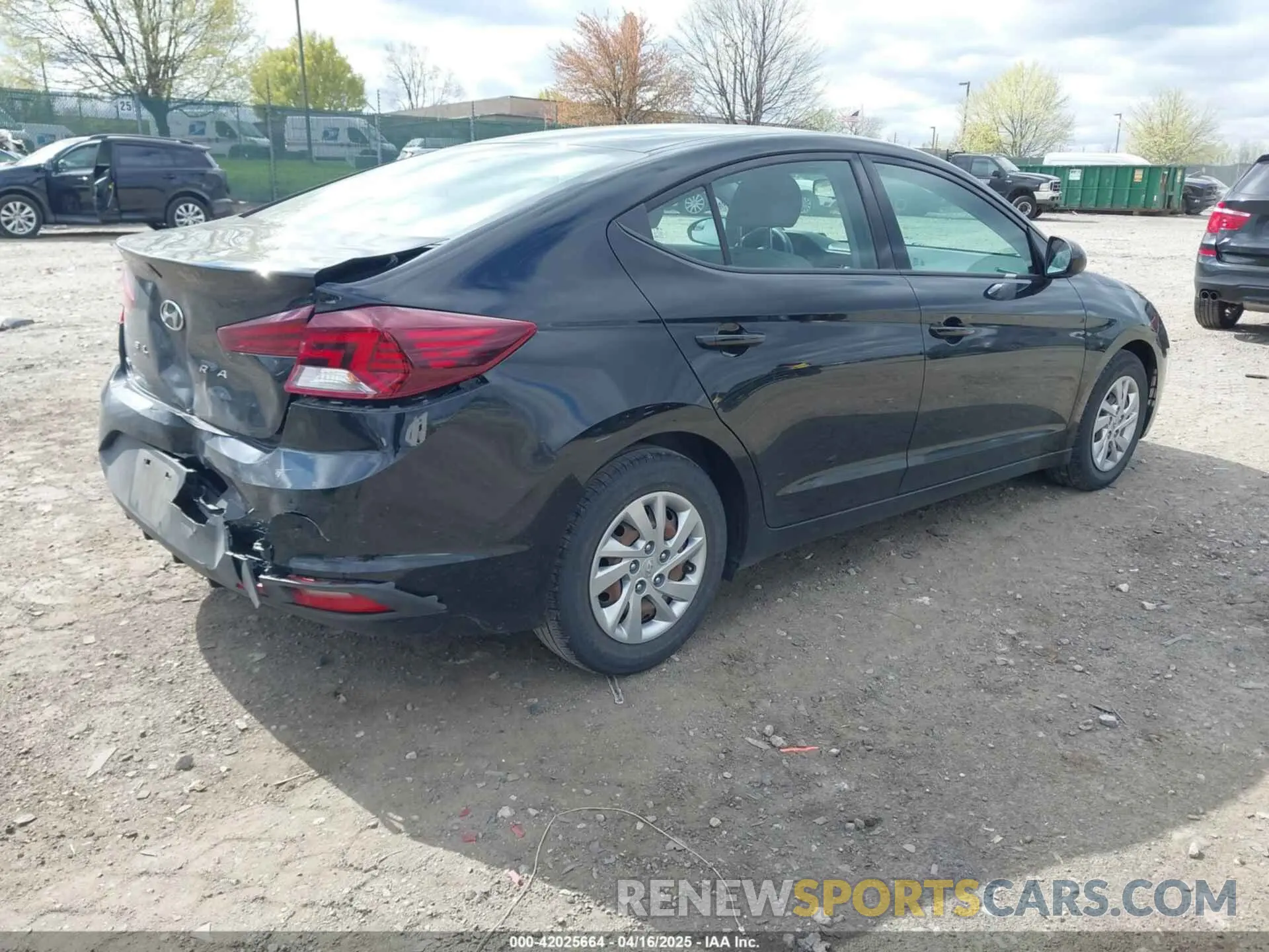 4 fotografías del automóvil dañado KMHD74LFXLU994444 HYUNDAI ELANTRA 2020