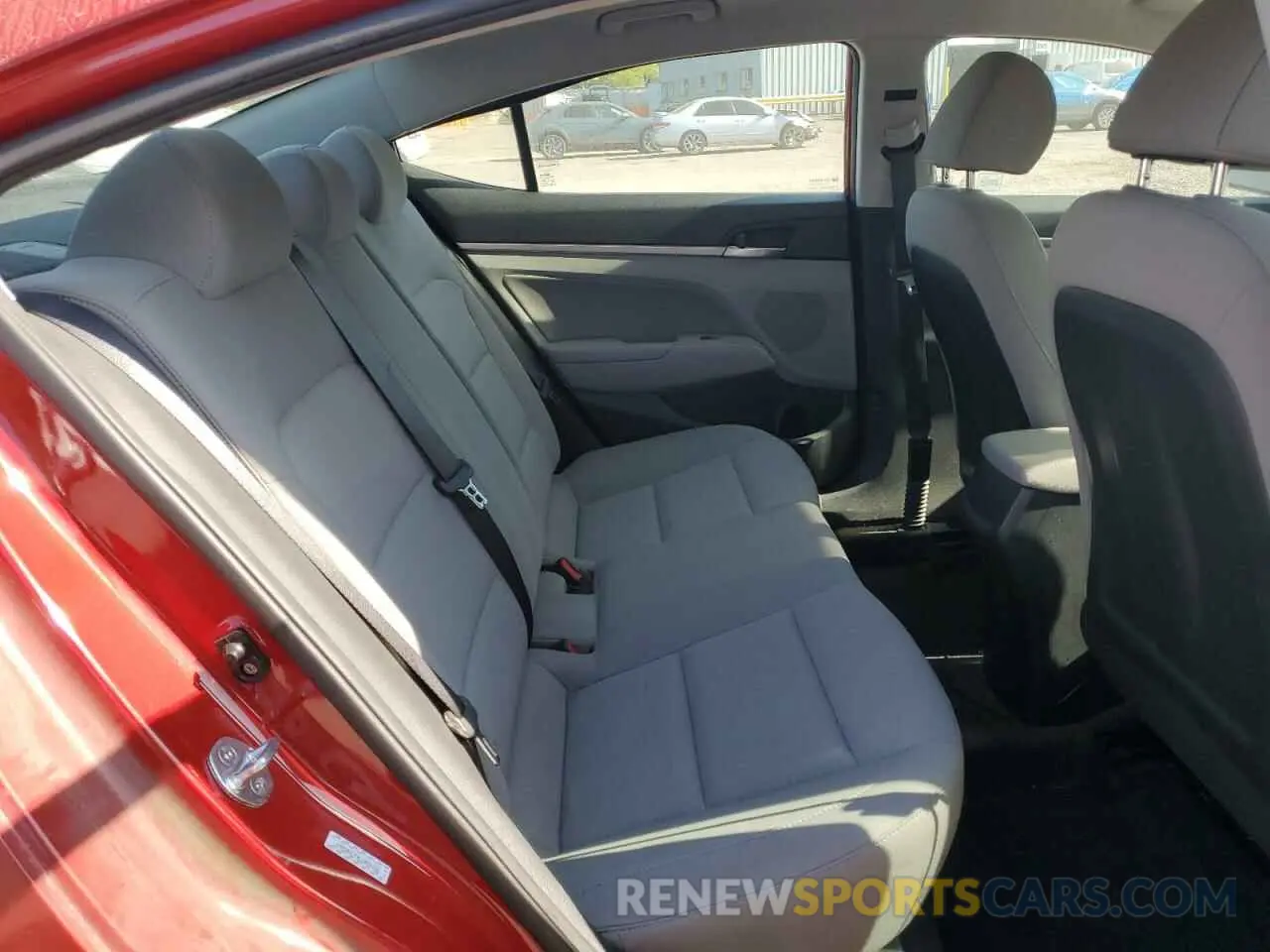 10 fotografías del automóvil dañado KMHD84LF0LU034465 HYUNDAI ELANTRA 2020