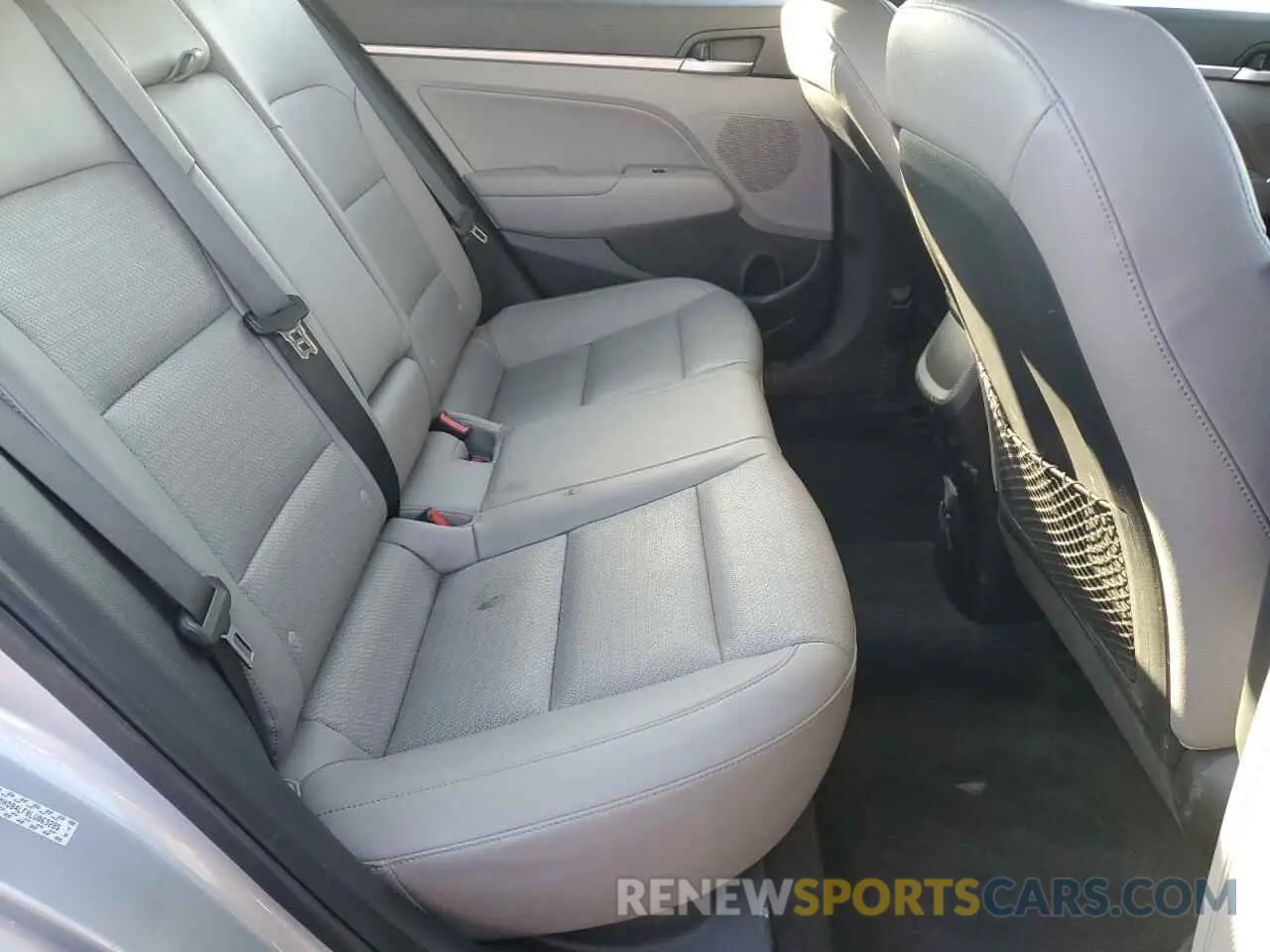 11 fotografías del automóvil dañado KMHD84LF0LU063285 HYUNDAI ELANTRA 2020