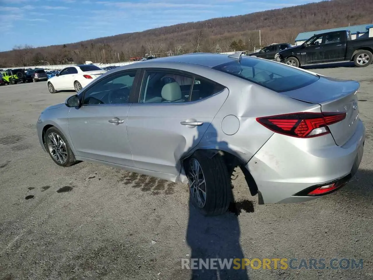 2 fotografías del automóvil dañado KMHD84LF0LU063285 HYUNDAI ELANTRA 2020