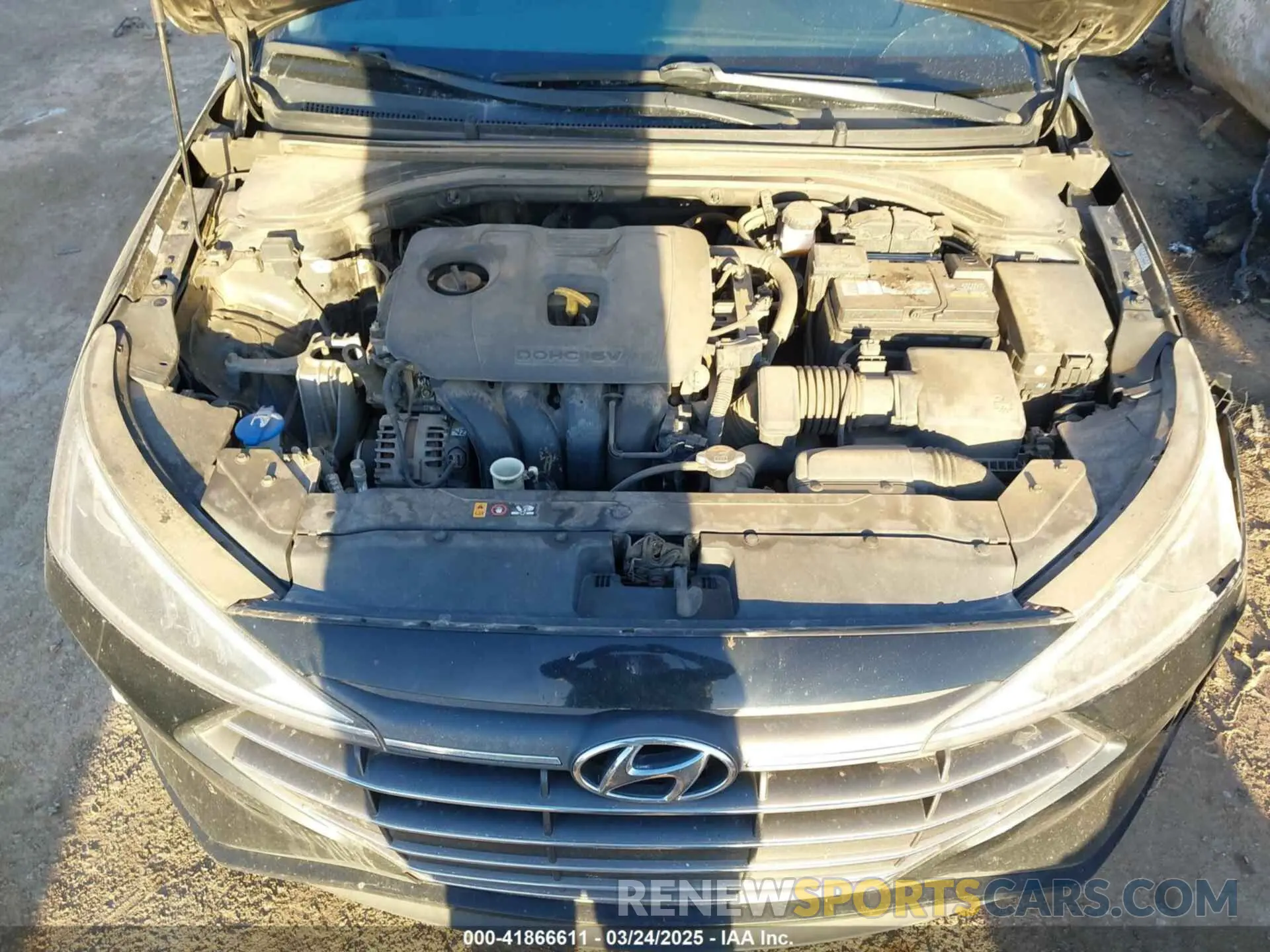10 fotografías del automóvil dañado KMHD84LF1LU956131 HYUNDAI ELANTRA 2020