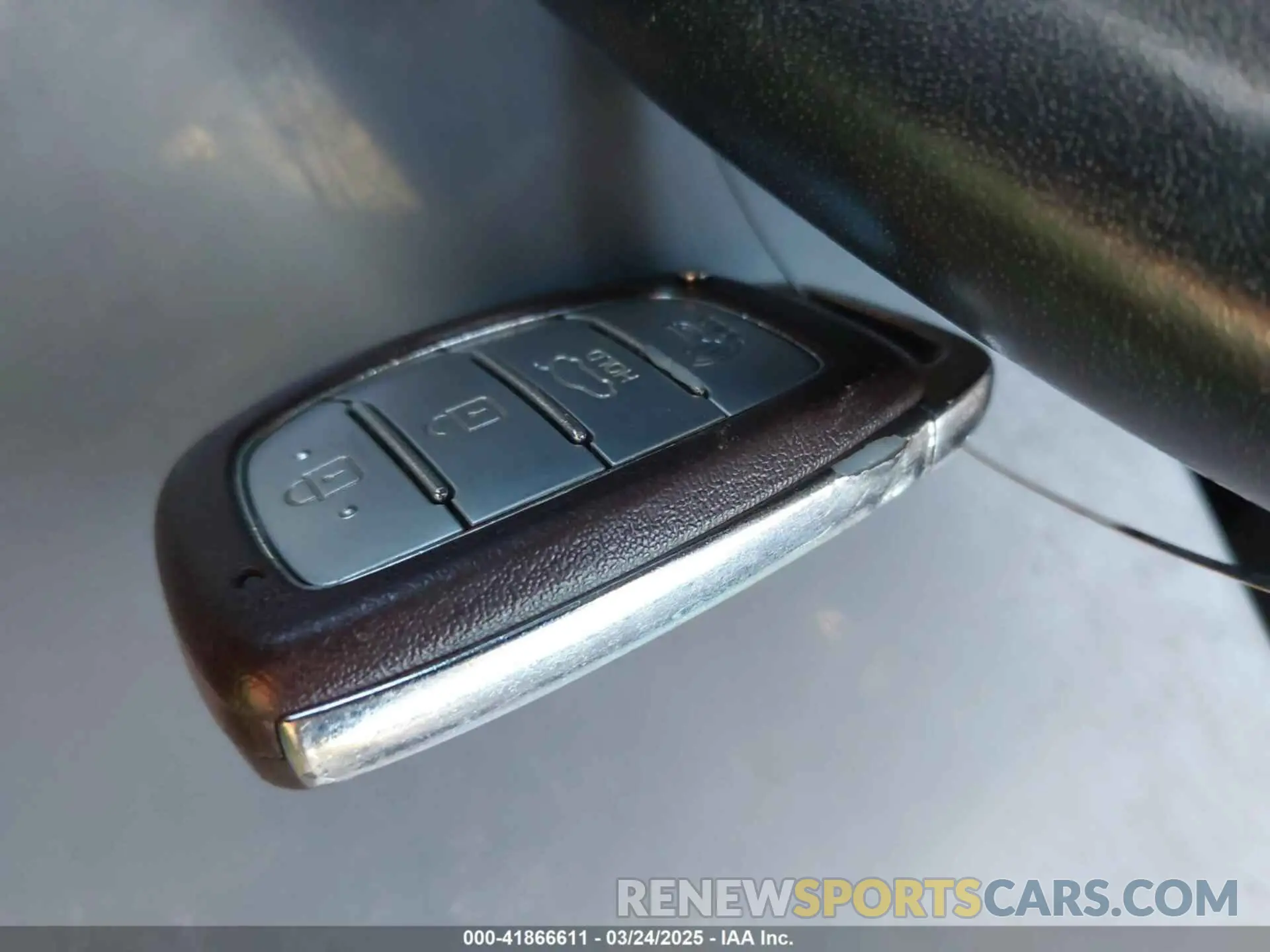 11 fotografías del automóvil dañado KMHD84LF1LU956131 HYUNDAI ELANTRA 2020