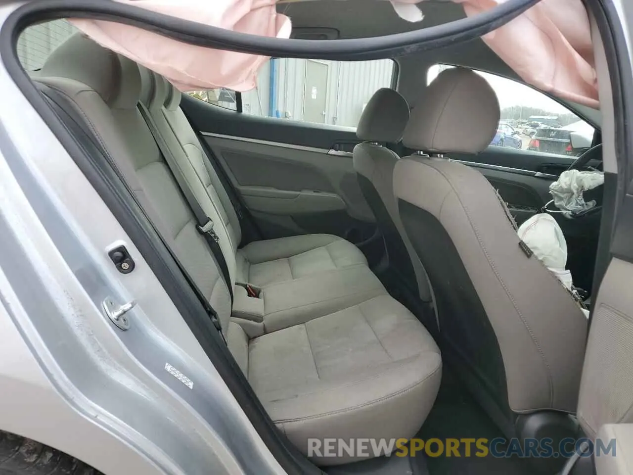 10 fotografías del automóvil dañado KMHD84LF1LU988366 HYUNDAI ELANTRA 2020