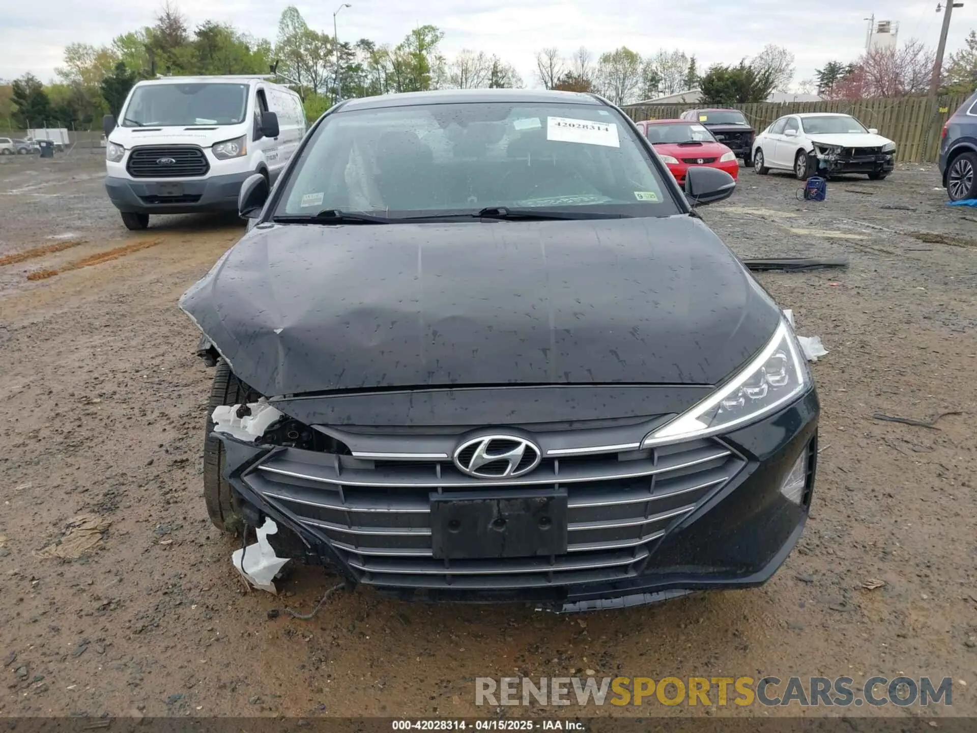 13 fotografías del automóvil dañado KMHD84LF2LU057469 HYUNDAI ELANTRA 2020