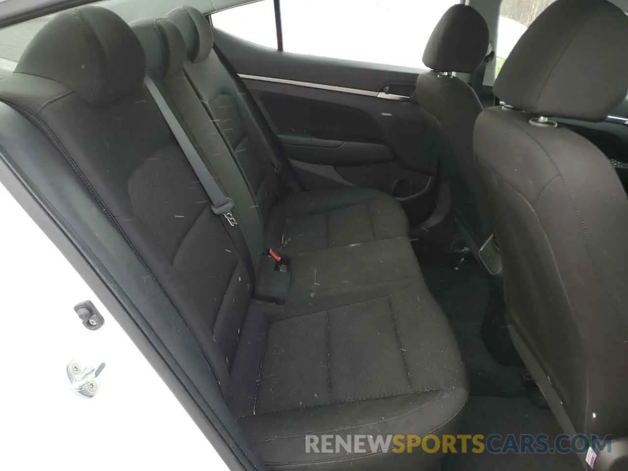 10 fotografías del automóvil dañado KMHD84LF2LU076152 HYUNDAI ELANTRA 2020