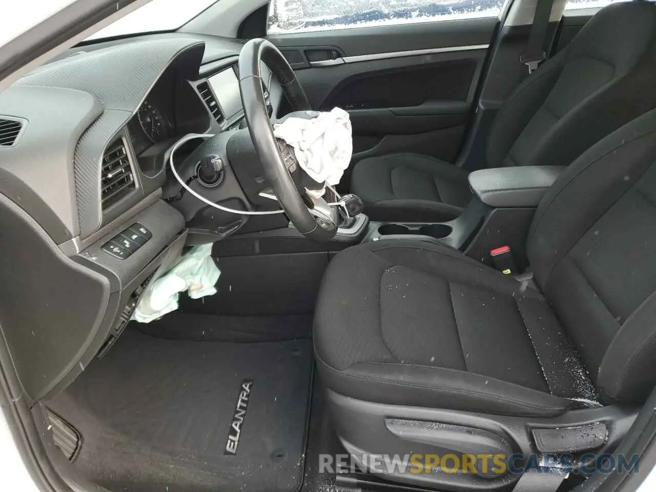 7 fotografías del automóvil dañado KMHD84LF2LU076152 HYUNDAI ELANTRA 2020