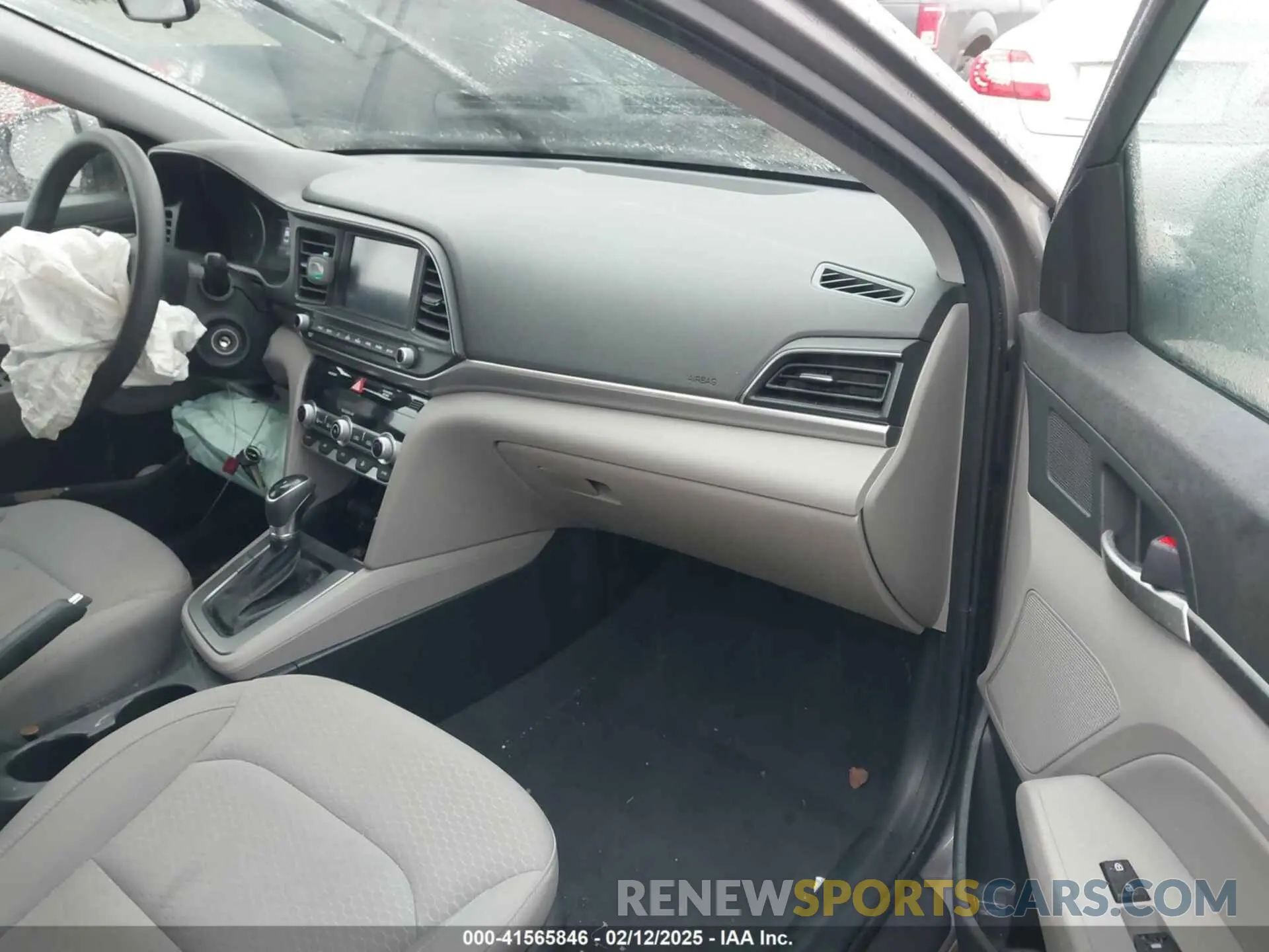 5 fotografías del automóvil dañado KMHD84LF2LU080881 HYUNDAI ELANTRA 2020