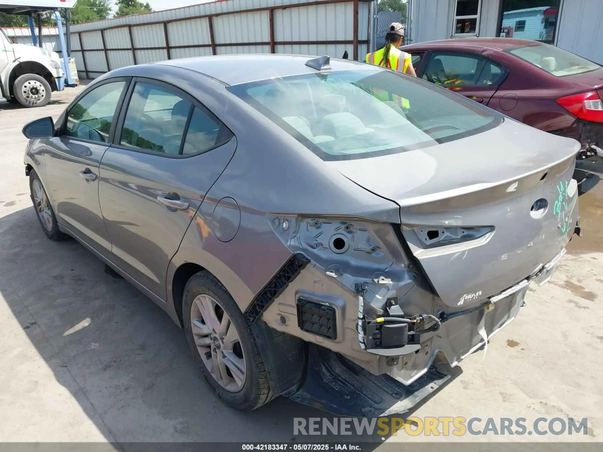 3 fotografías del automóvil dañado KMHD84LF2LU091797 HYUNDAI ELANTRA 2020