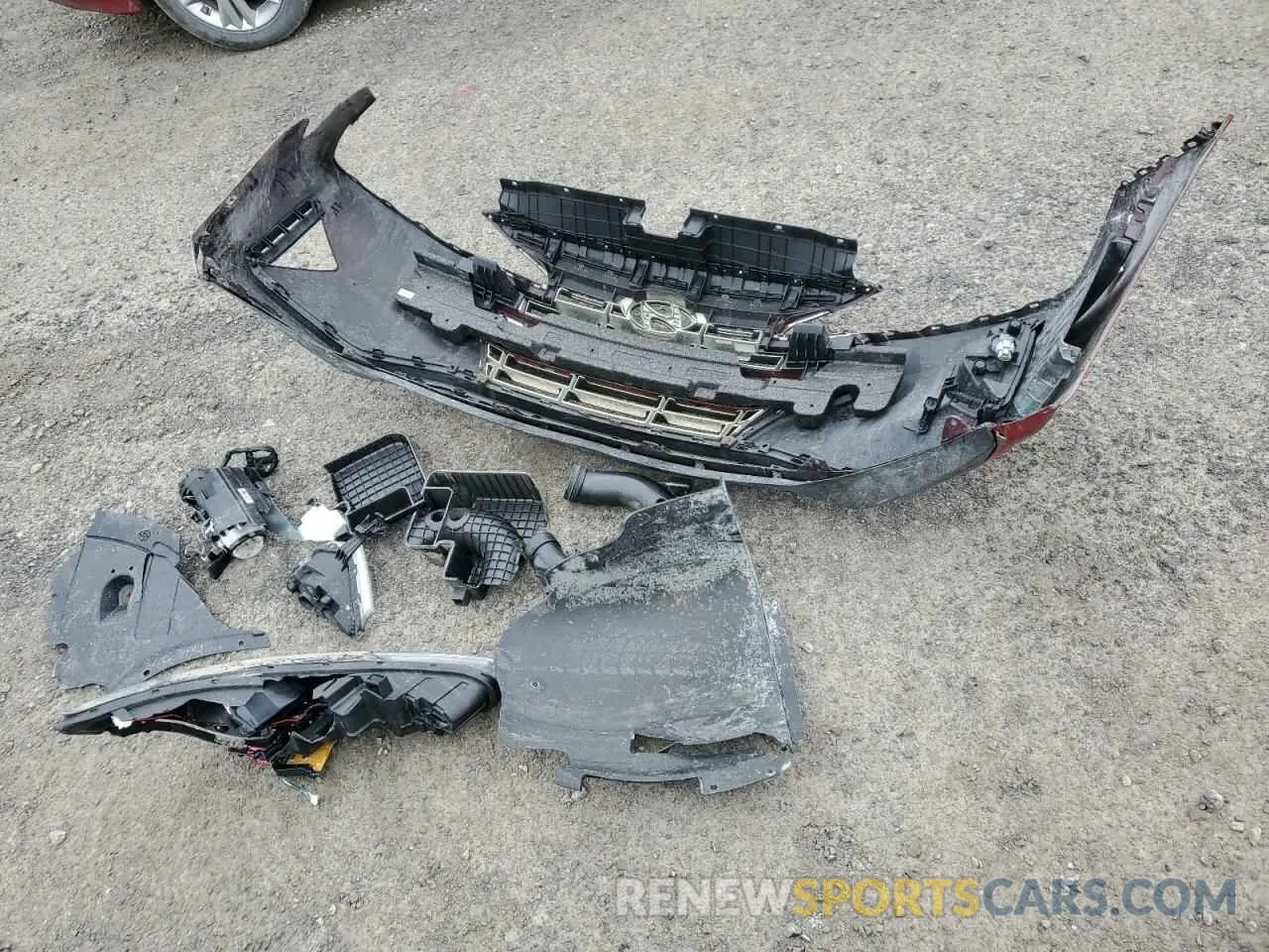 12 fotografías del automóvil dañado KMHD84LF2LU110588 HYUNDAI ELANTRA 2020