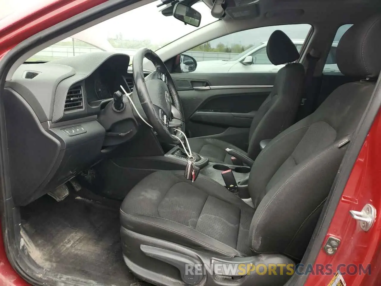 7 fotografías del automóvil dañado KMHD84LF2LU110588 HYUNDAI ELANTRA 2020