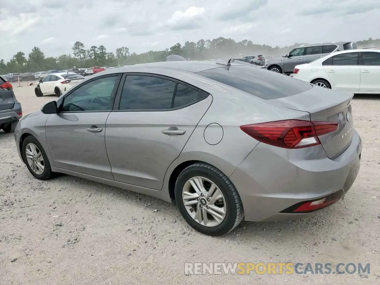 2 fotografías del automóvil dañado KMHD84LF2LU941556 HYUNDAI ELANTRA 2020