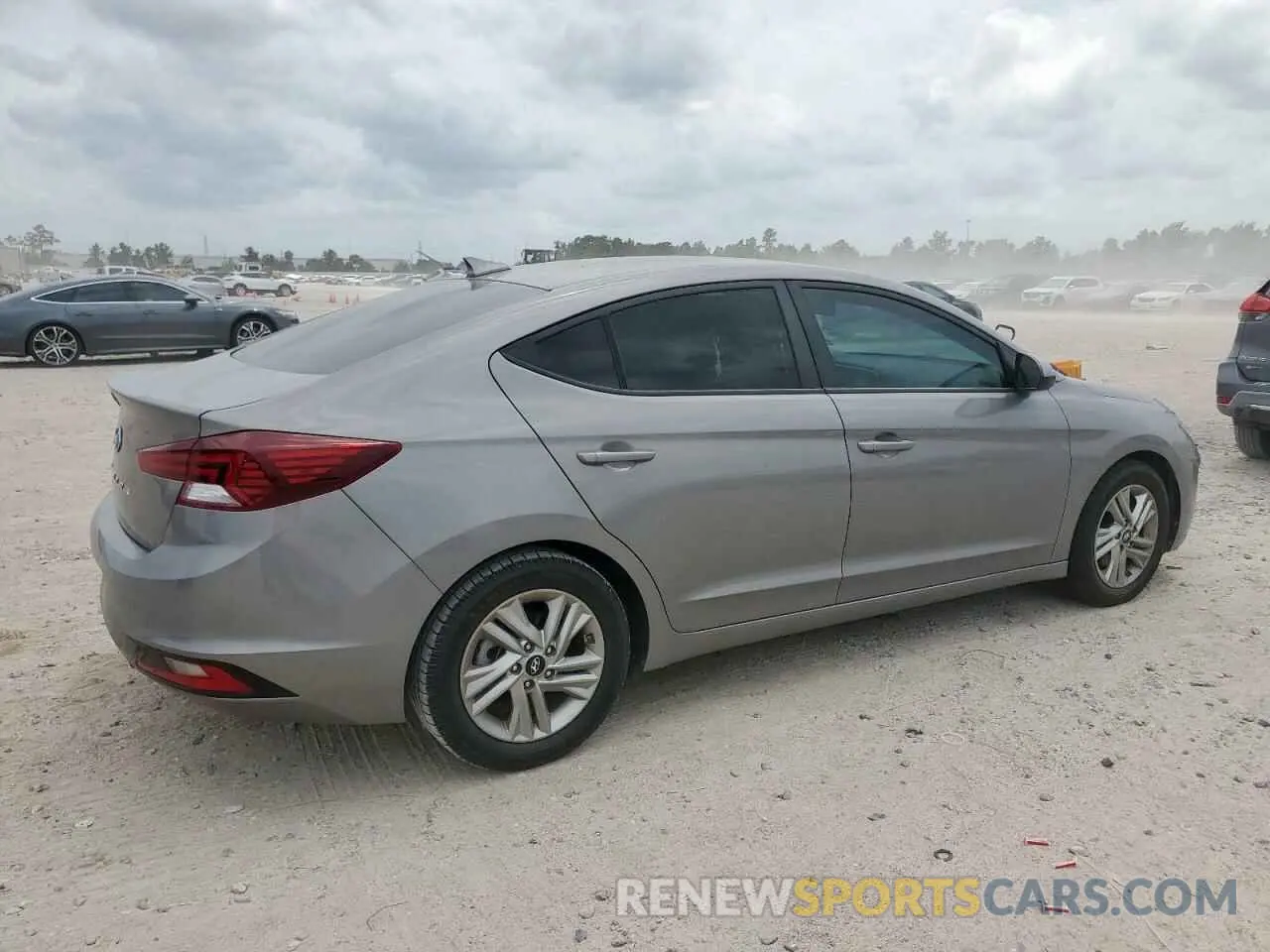 3 fotografías del automóvil dañado KMHD84LF2LU941556 HYUNDAI ELANTRA 2020