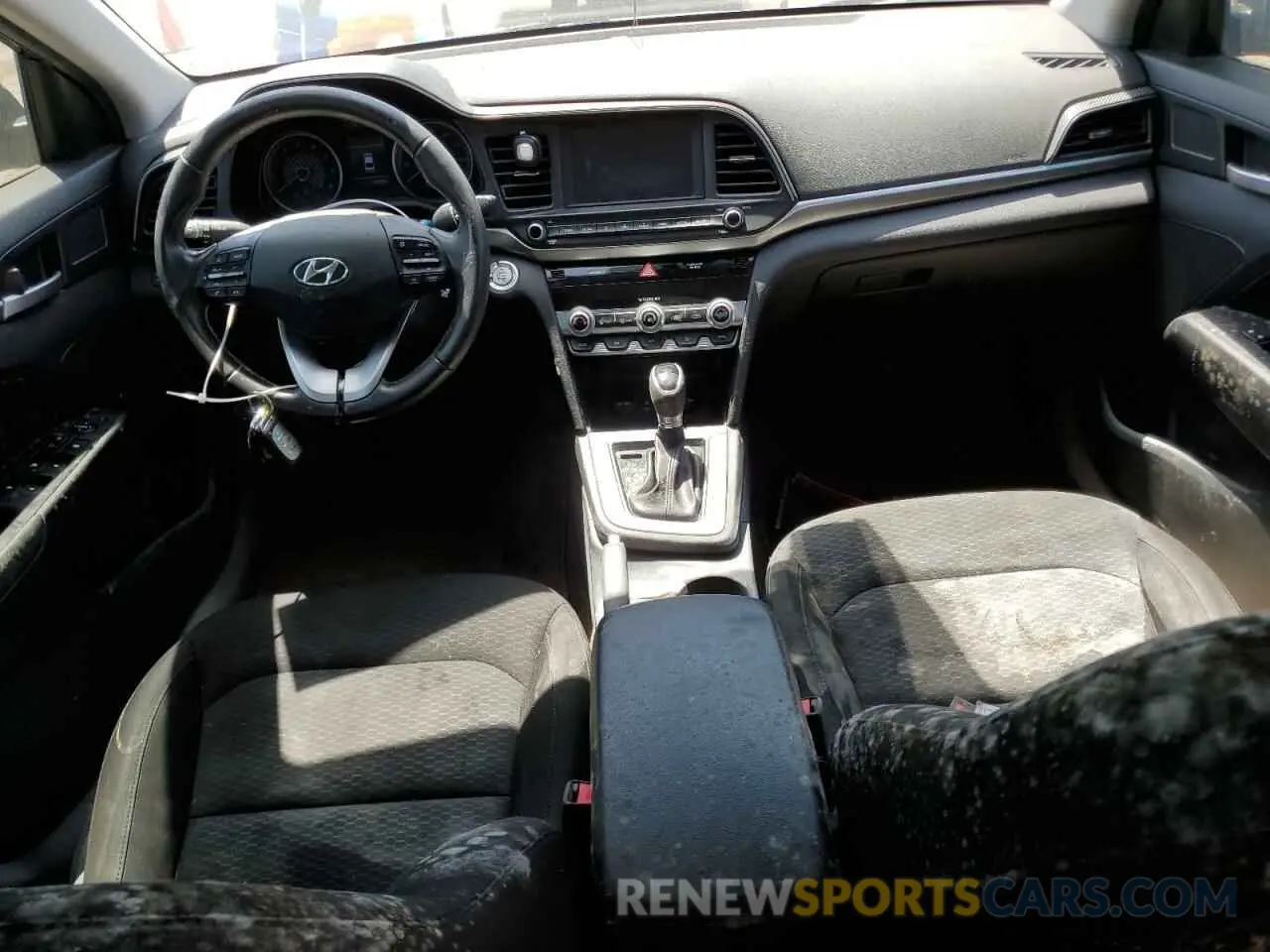 8 fotografías del automóvil dañado KMHD84LF2LU957143 HYUNDAI ELANTRA 2020