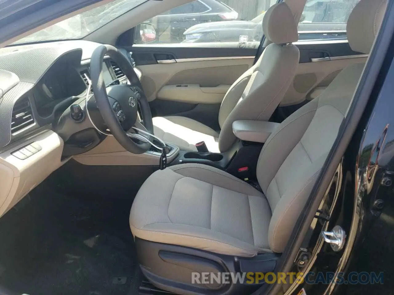 7 fotografías del automóvil dañado KMHD84LF3LU022715 HYUNDAI ELANTRA 2020