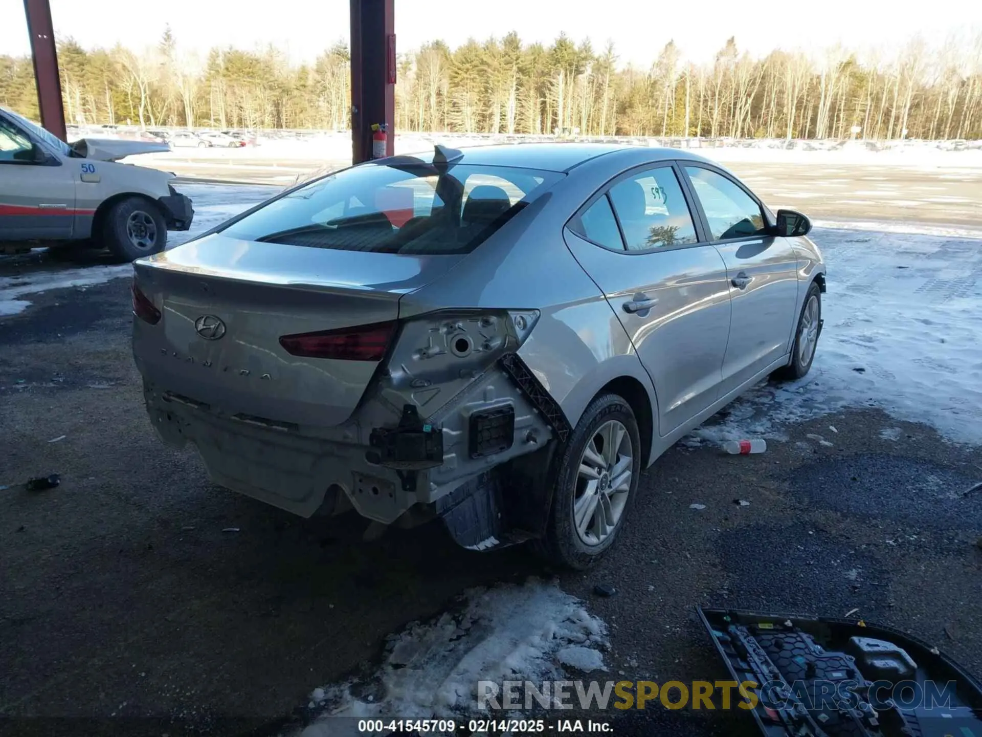 4 fotografías del automóvil dañado KMHD84LF3LU067184 HYUNDAI ELANTRA 2020