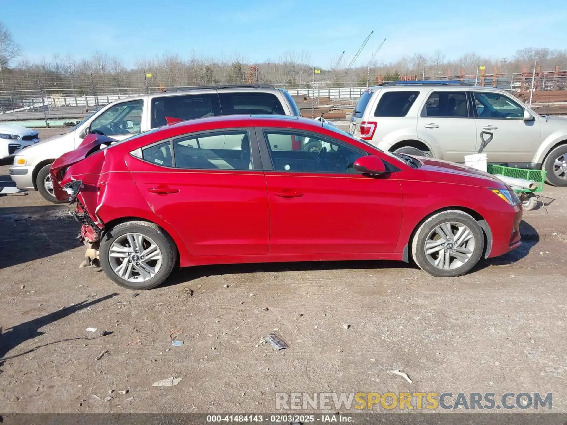 13 fotografías del automóvil dañado KMHD84LF3LU085183 HYUNDAI ELANTRA 2020