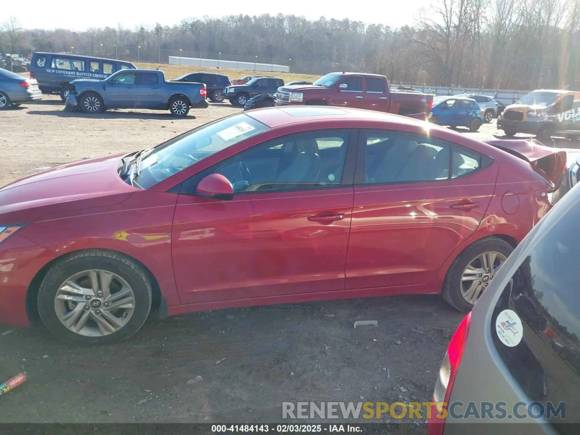 14 fotografías del automóvil dañado KMHD84LF3LU085183 HYUNDAI ELANTRA 2020
