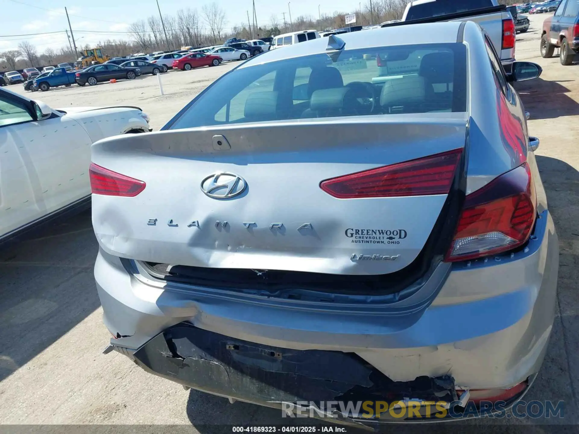 16 fotografías del automóvil dañado KMHD84LF3LU962335 HYUNDAI ELANTRA 2020