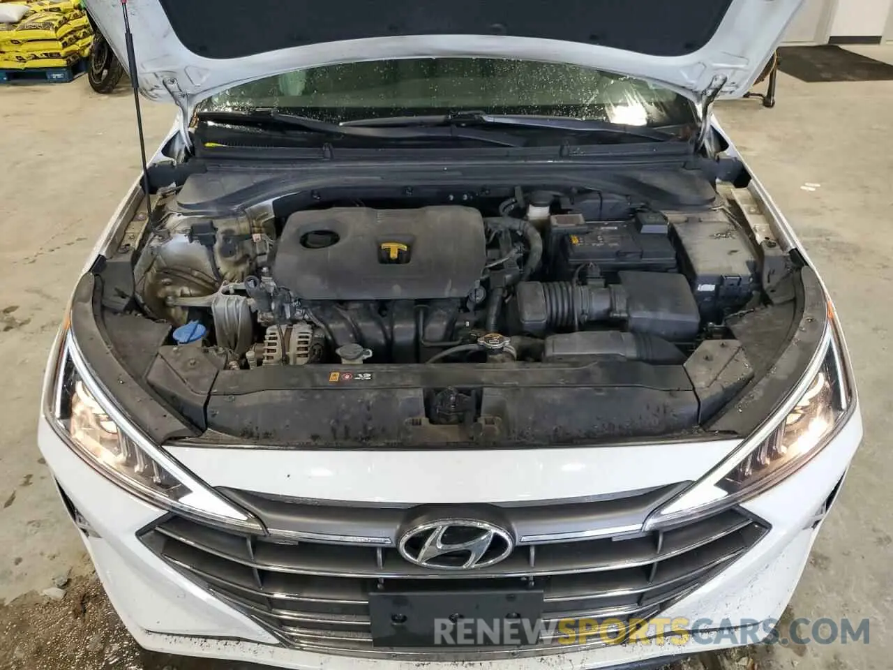 11 fotografías del automóvil dañado KMHD84LF4LU000688 HYUNDAI ELANTRA 2020