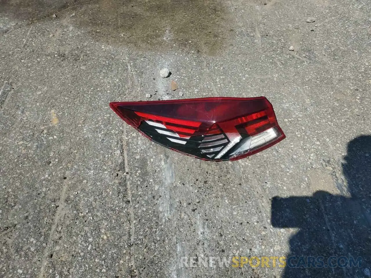 12 fotografías del automóvil dañado KMHD84LF4LU026157 HYUNDAI ELANTRA 2020