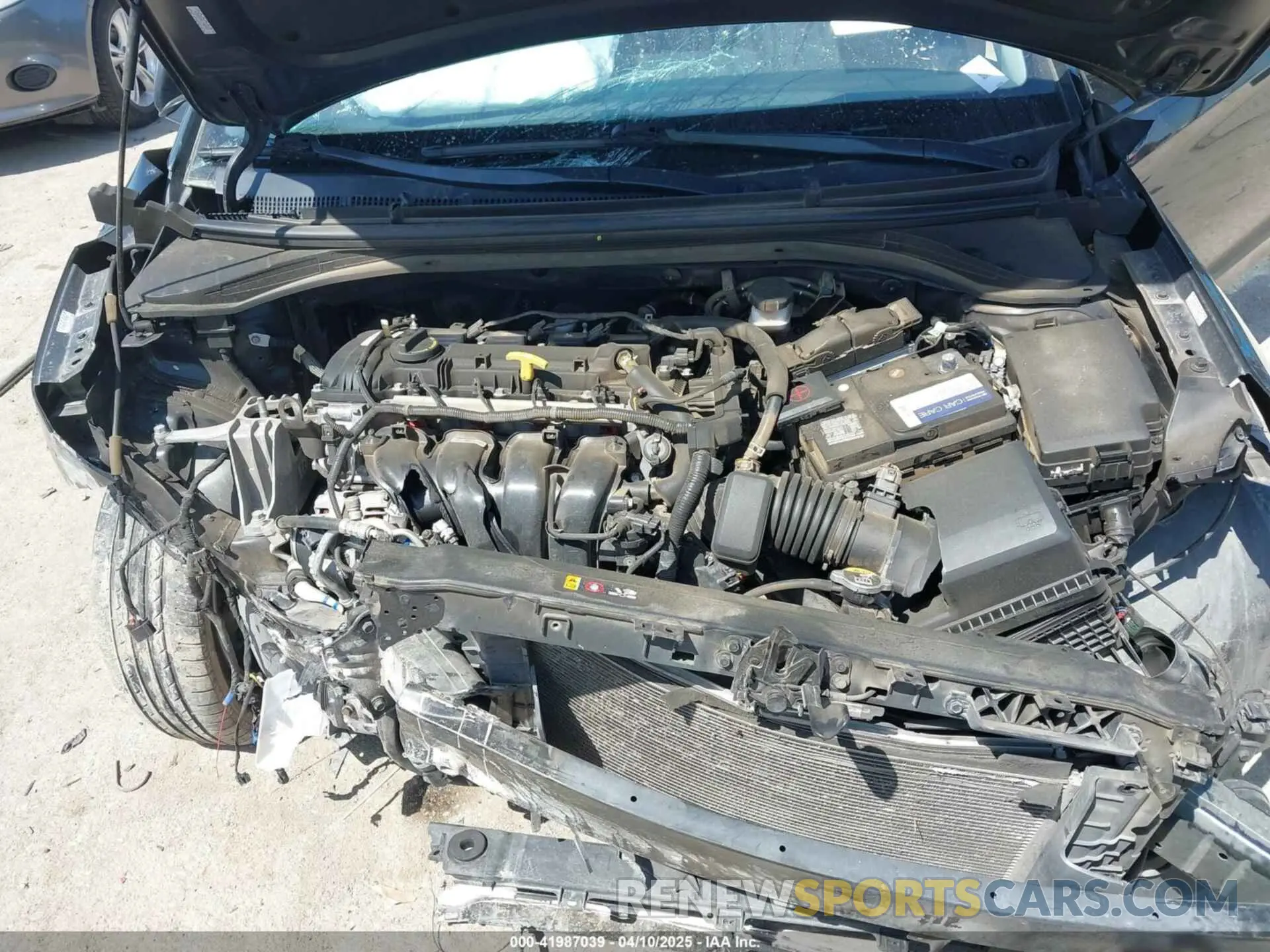 10 fotografías del automóvil dañado KMHD84LF4LU026210 HYUNDAI ELANTRA 2020