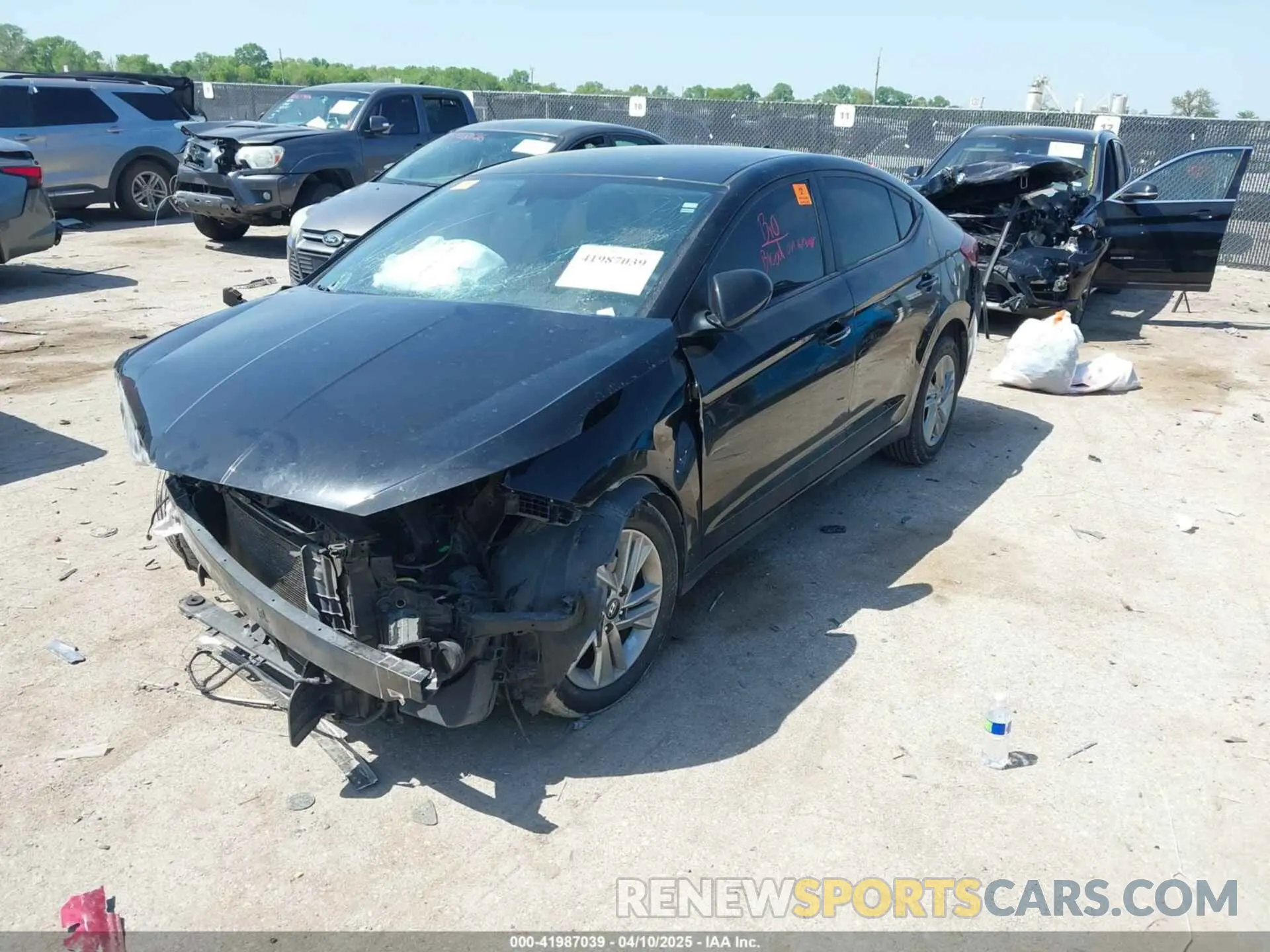 2 fotografías del automóvil dañado KMHD84LF4LU026210 HYUNDAI ELANTRA 2020