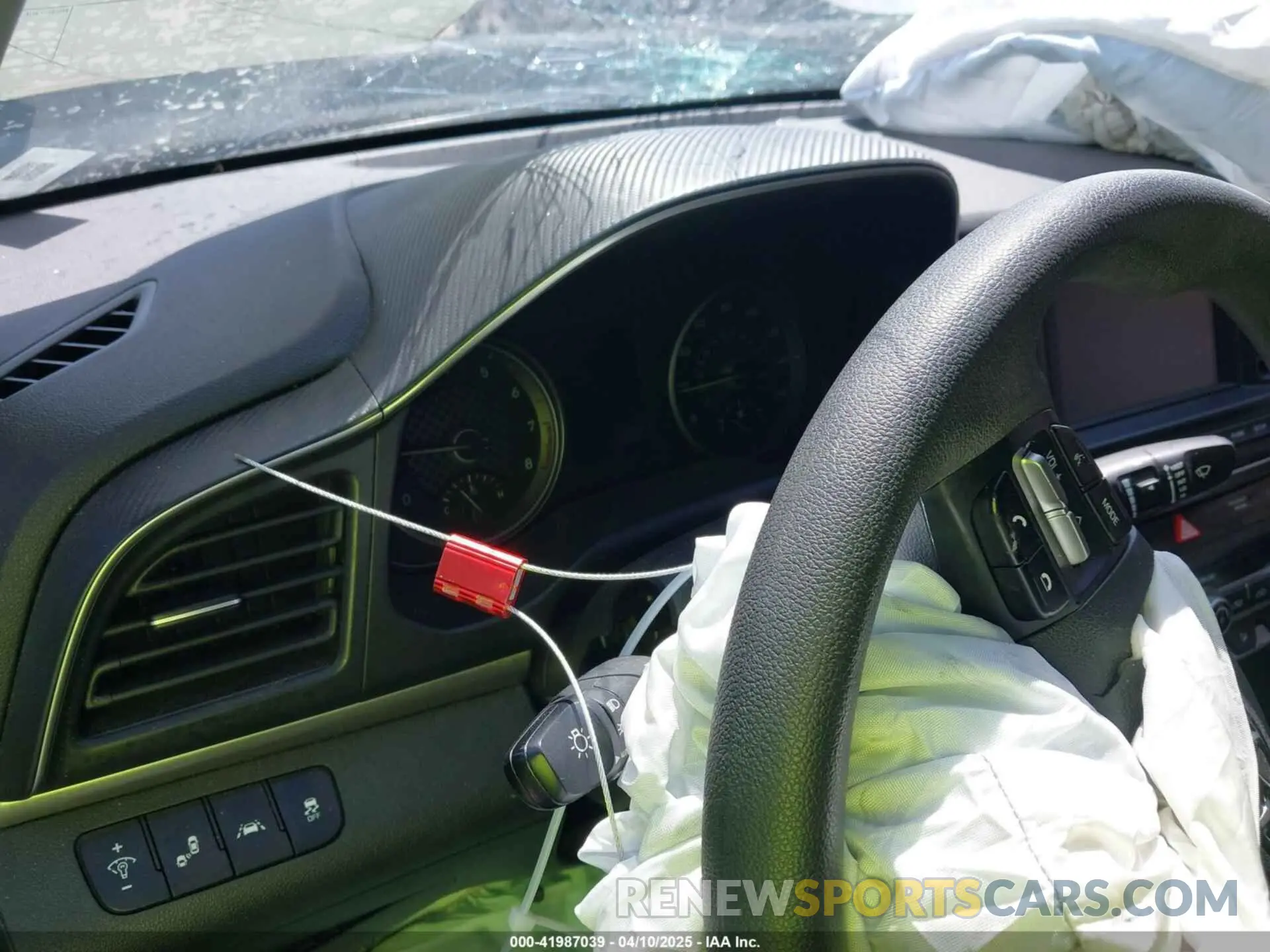 7 fotografías del automóvil dañado KMHD84LF4LU026210 HYUNDAI ELANTRA 2020
