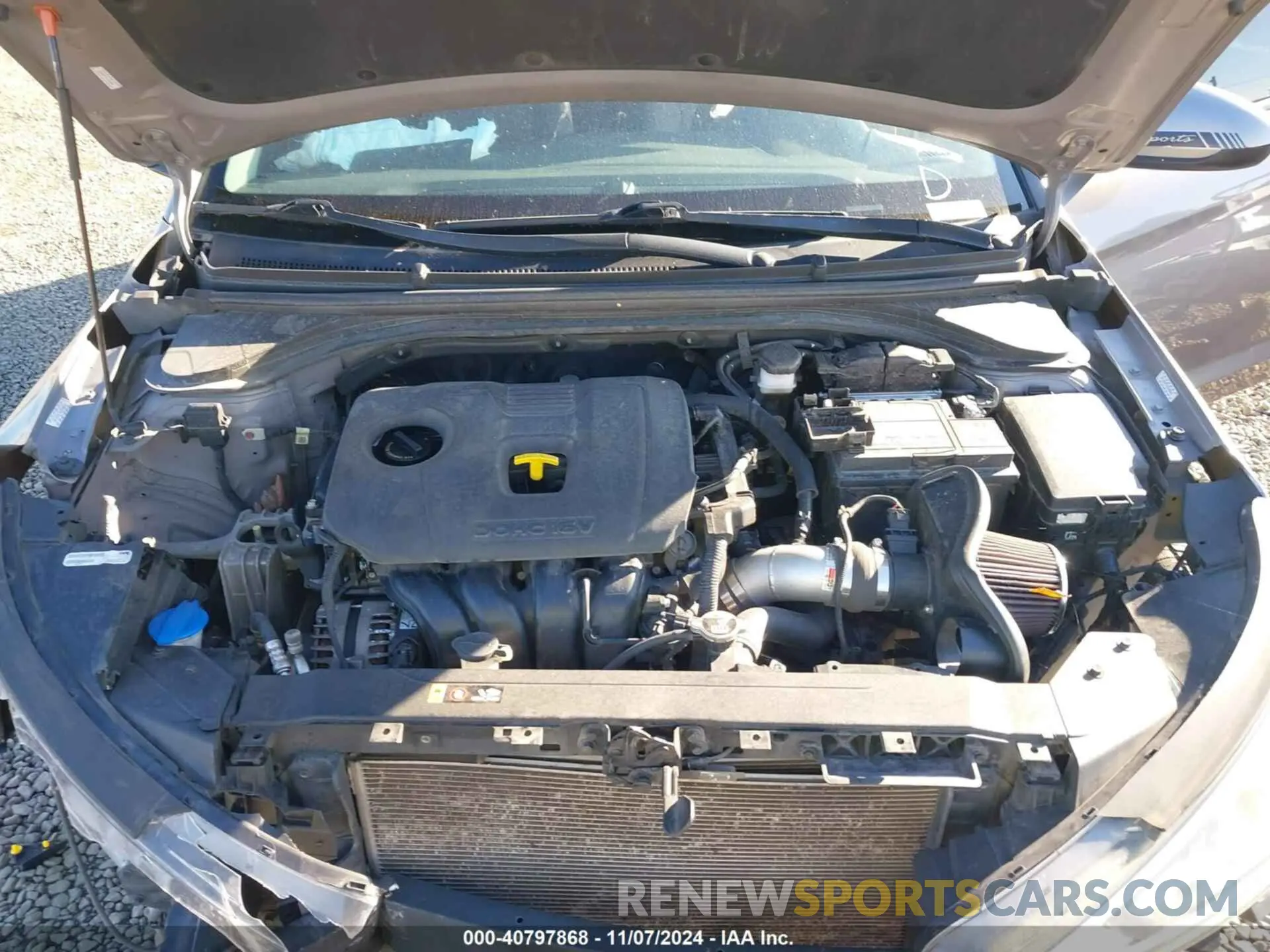 10 fotografías del automóvil dañado KMHD84LF4LU030130 HYUNDAI ELANTRA 2020