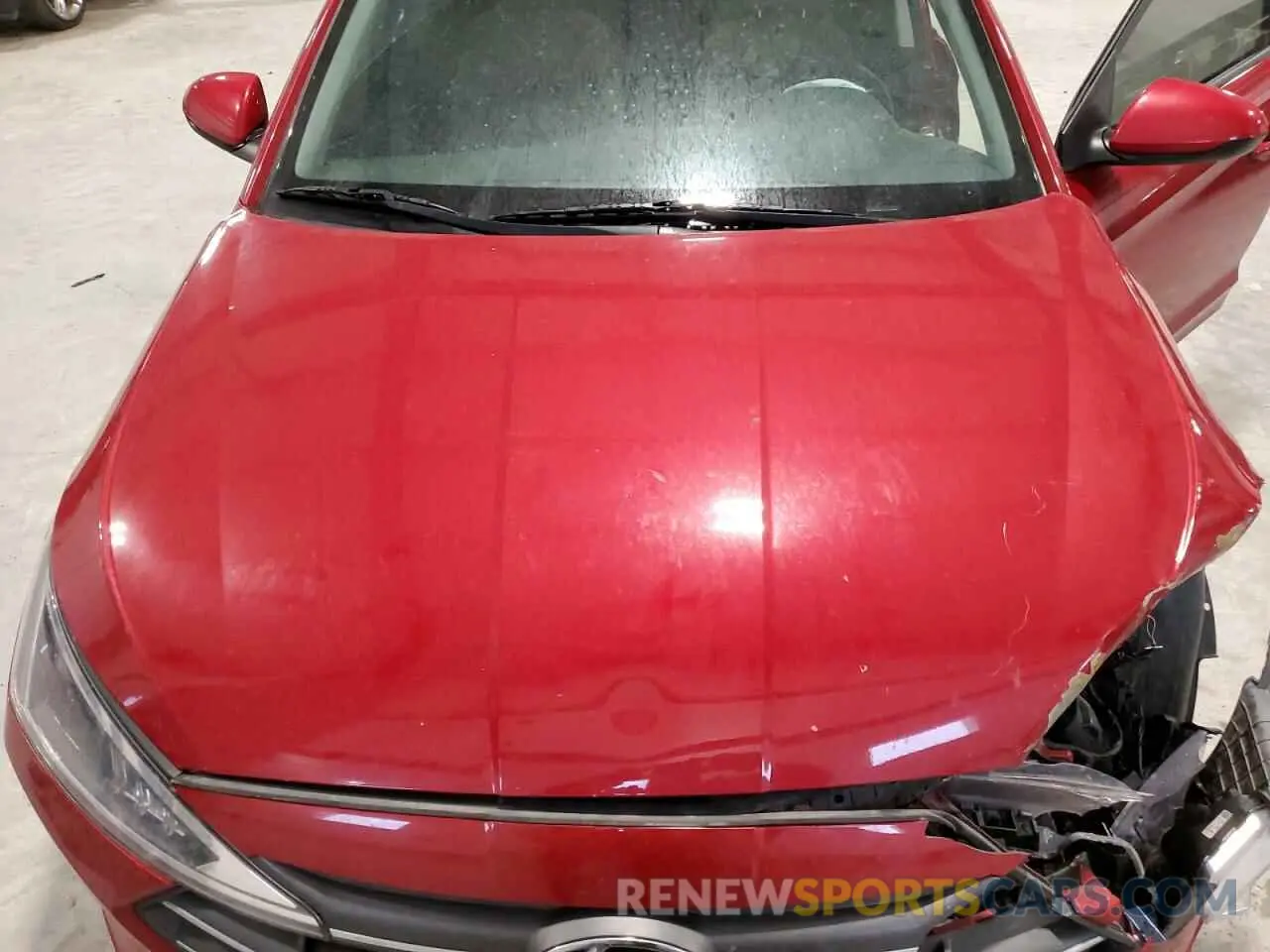 11 fotografías del automóvil dañado KMHD84LF5LU034445 HYUNDAI ELANTRA 2020