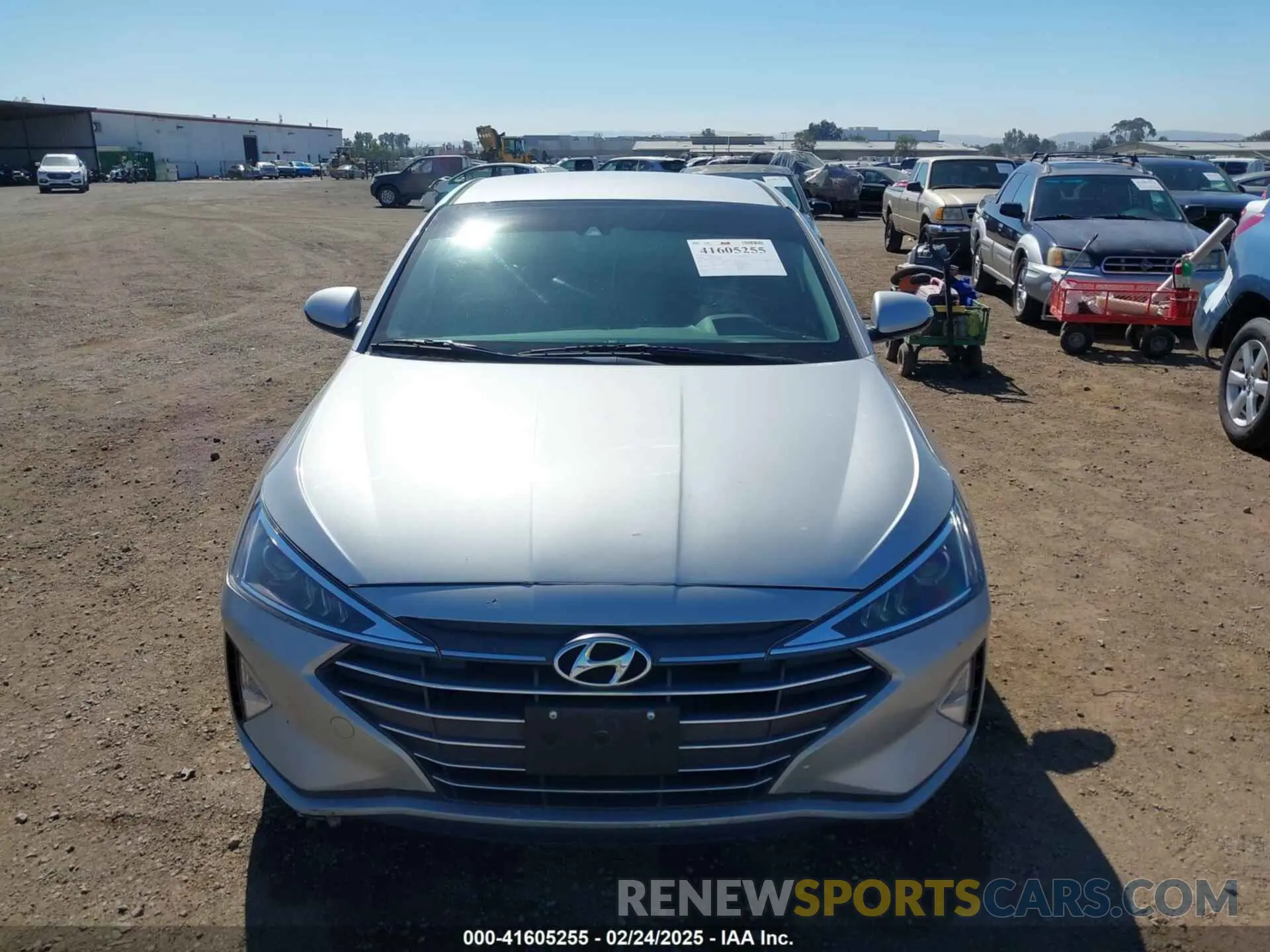 13 fotografías del automóvil dañado KMHD84LF7LU021230 HYUNDAI ELANTRA 2020
