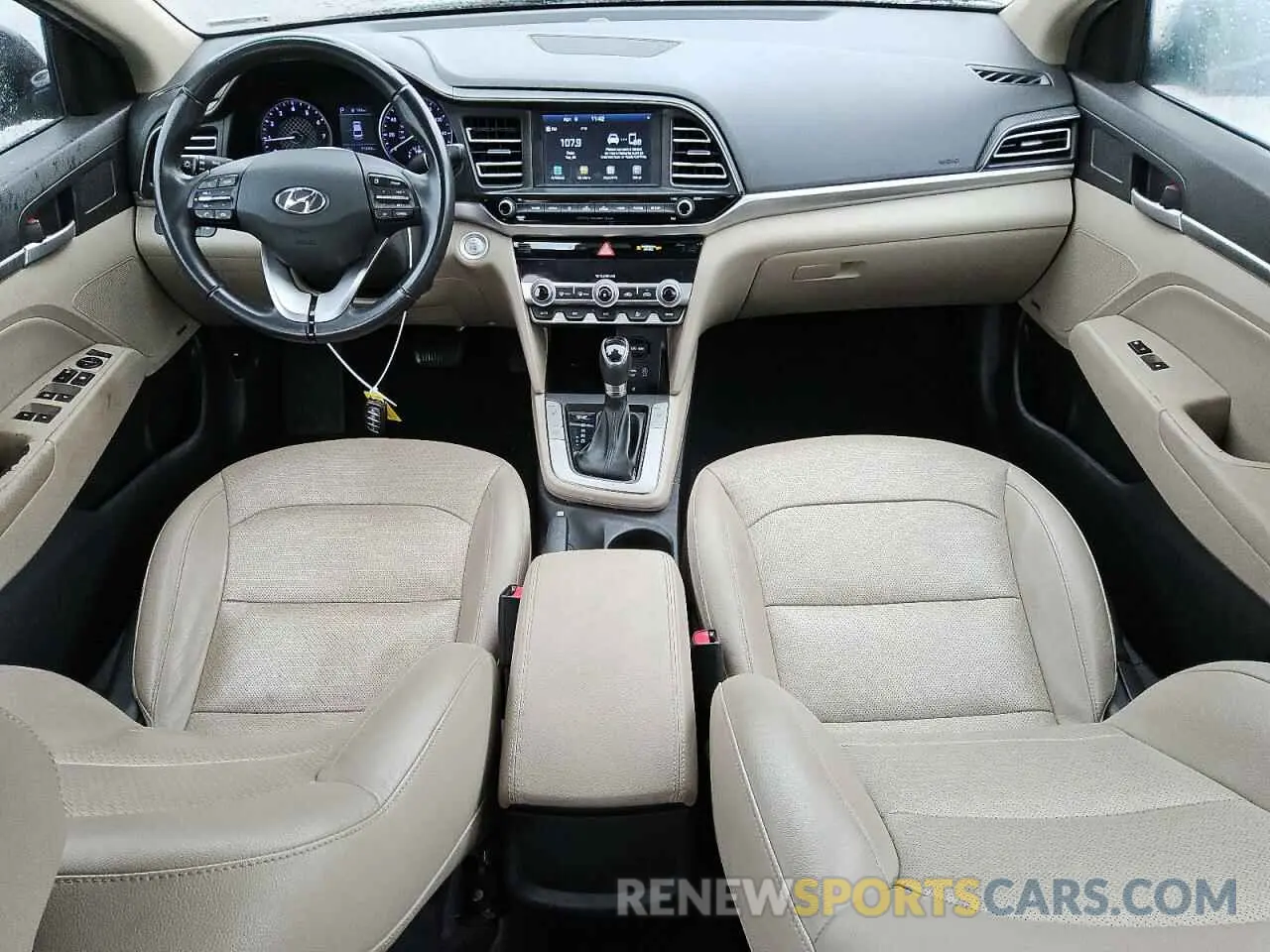8 fotografías del automóvil dañado KMHD84LF7LU925465 HYUNDAI ELANTRA 2020