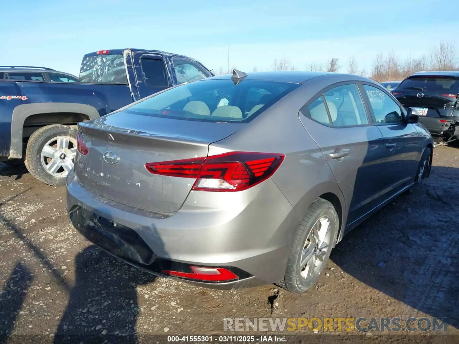 4 fotografías del automóvil dañado KMHD84LF7LU938197 HYUNDAI ELANTRA 2020