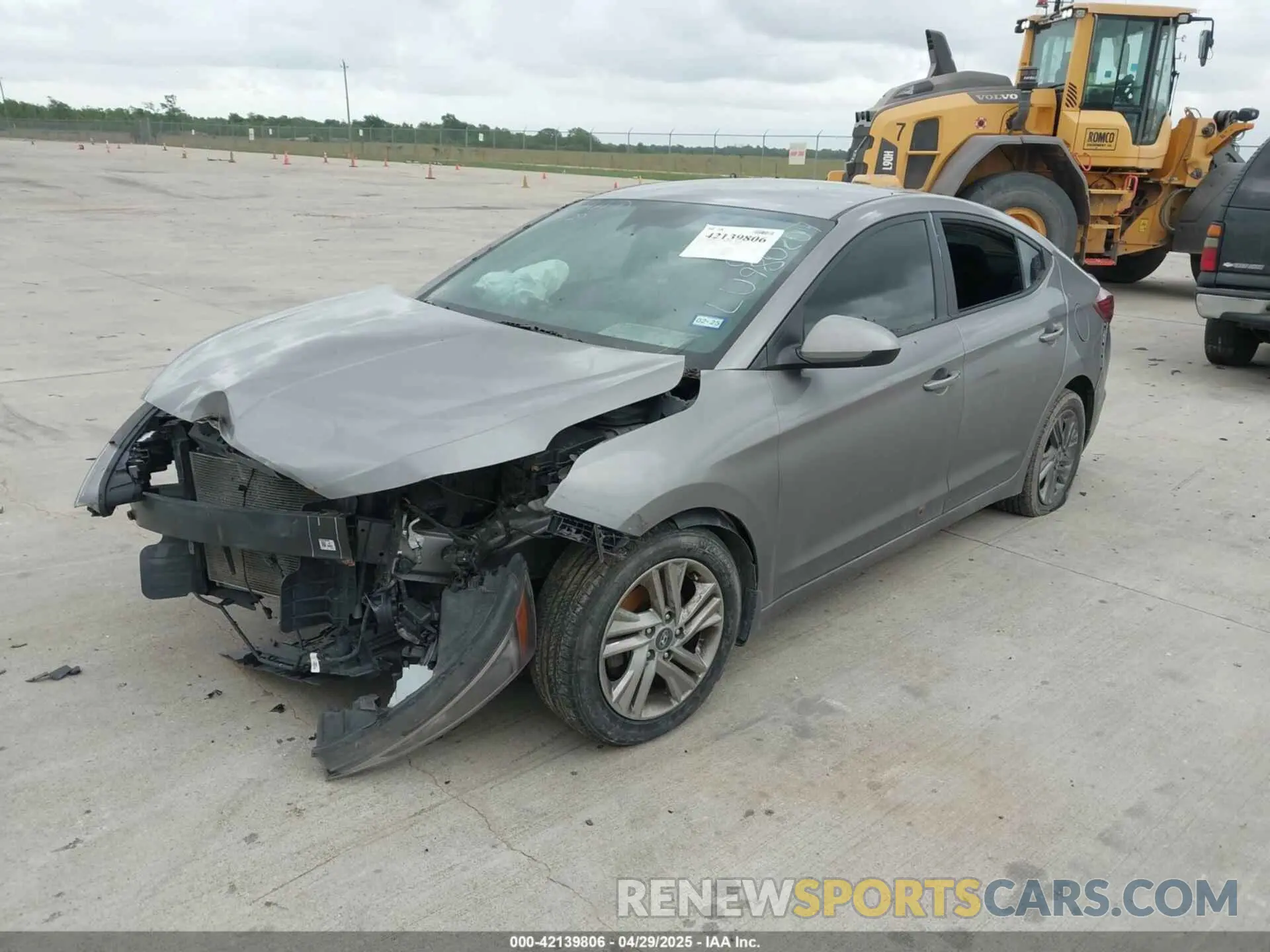 2 fotografías del automóvil dañado KMHD84LF7LU980207 HYUNDAI ELANTRA 2020