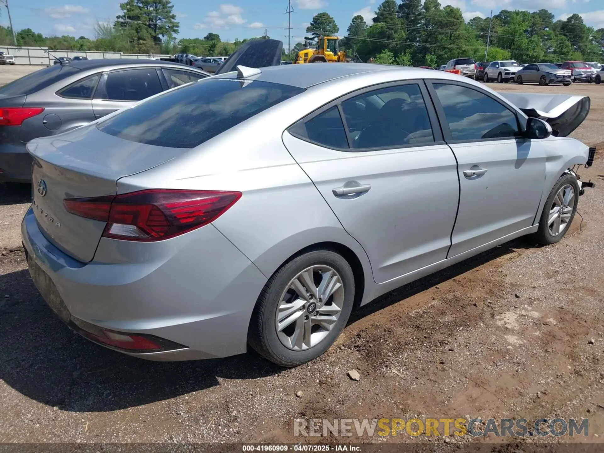4 fotografías del automóvil dañado KMHD84LF8LU929864 HYUNDAI ELANTRA 2020