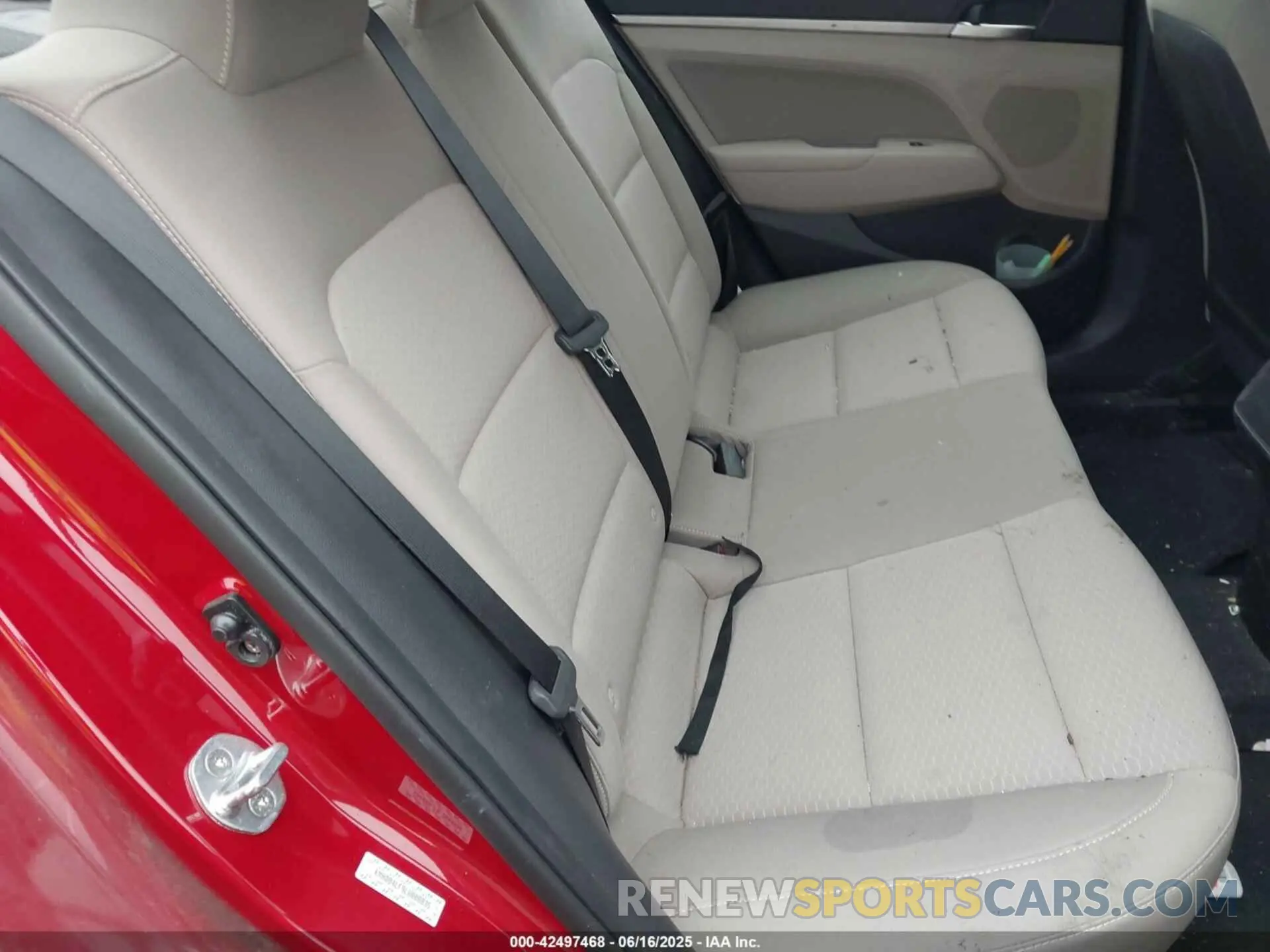8 fotografías del automóvil dañado KMHD84LF9LU008835 HYUNDAI ELANTRA 2020