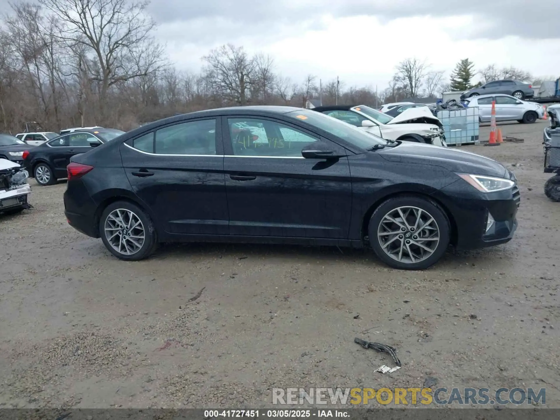 13 fotografías del automóvil dañado KMHD84LF9LU086953 HYUNDAI ELANTRA 2020