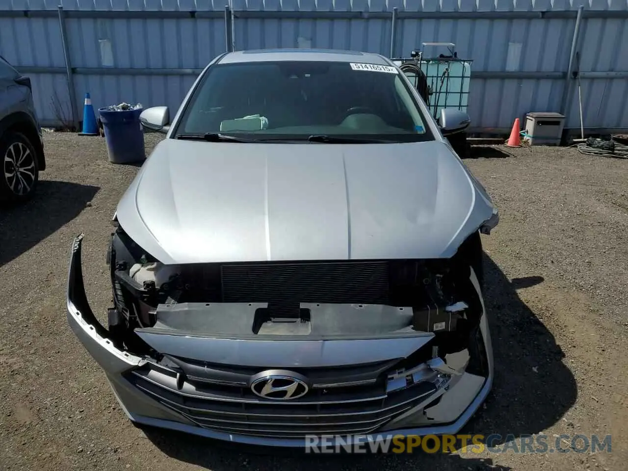 5 fotografías del automóvil dañado KMHD84LF9LU110720 HYUNDAI ELANTRA 2020