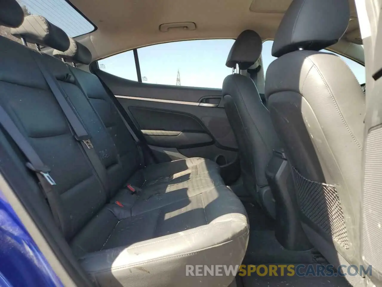 10 fotografías del automóvil dañado KMHD84LF9LU895434 HYUNDAI ELANTRA 2020