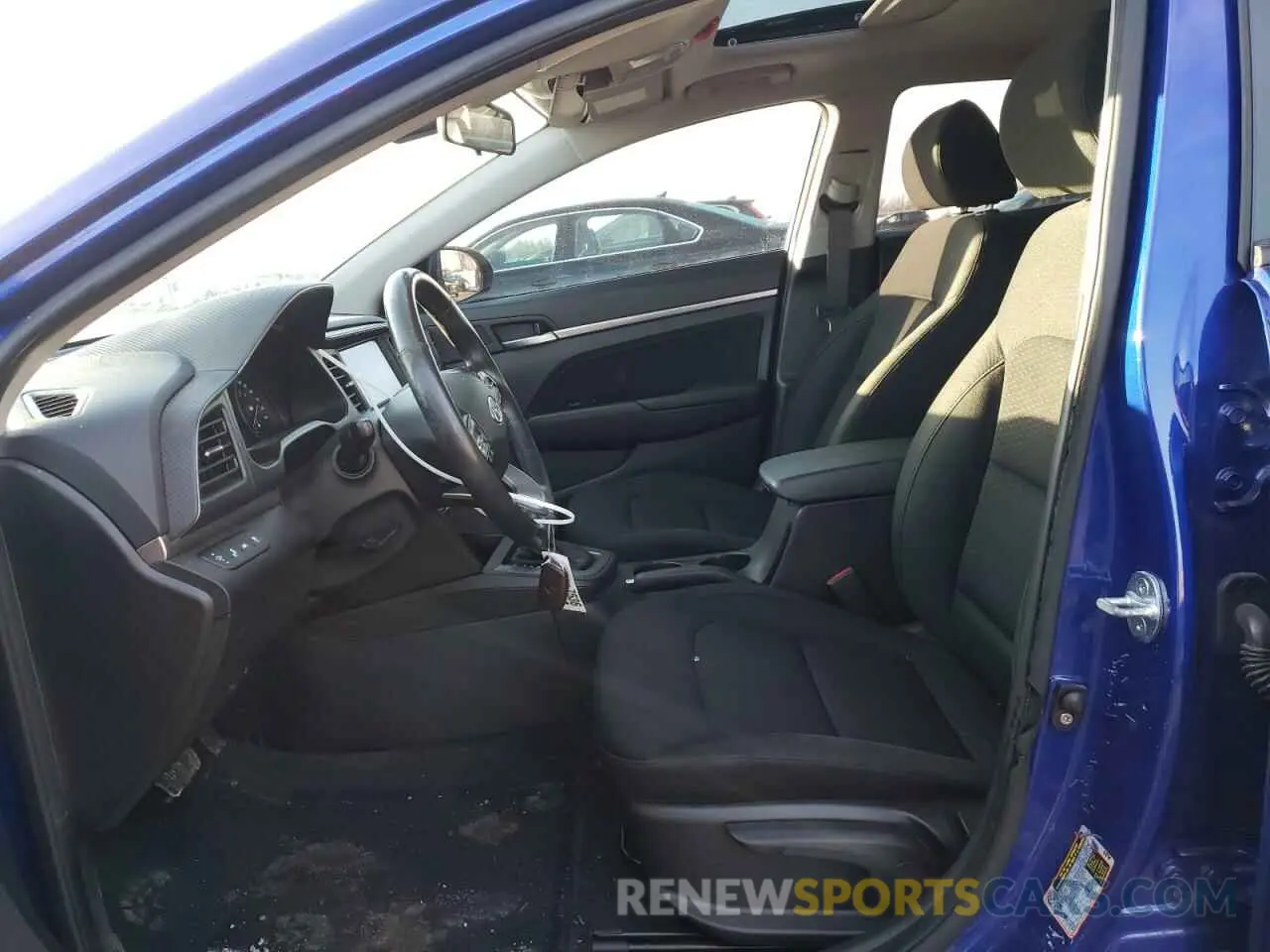 7 fotografías del automóvil dañado KMHD84LF9LU920980 HYUNDAI ELANTRA 2020