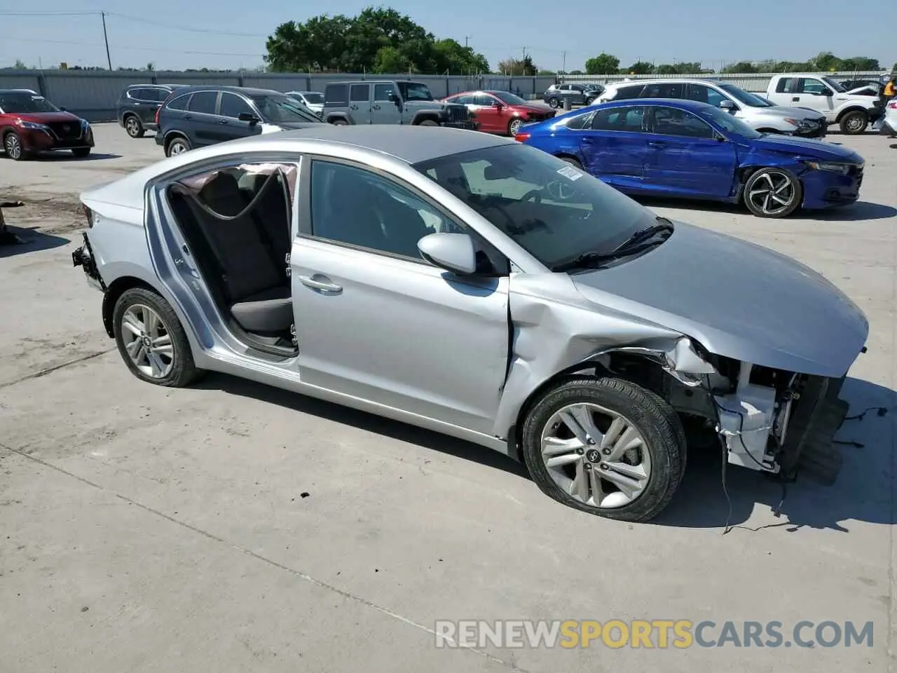 4 fotografías del automóvil dañado KMHD84LFXLU056571 HYUNDAI ELANTRA 2020