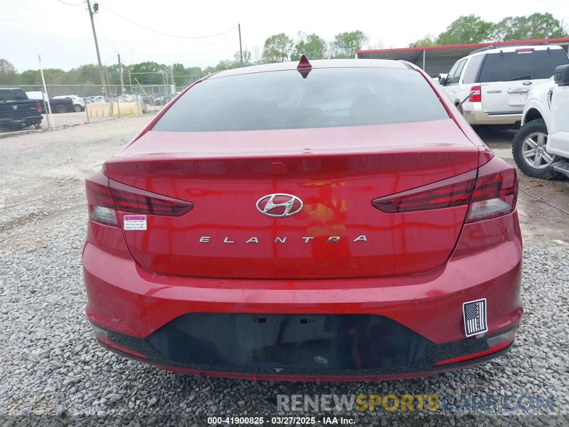 17 fotografías del automóvil dañado KMHD84LFXLU063424 HYUNDAI ELANTRA 2020