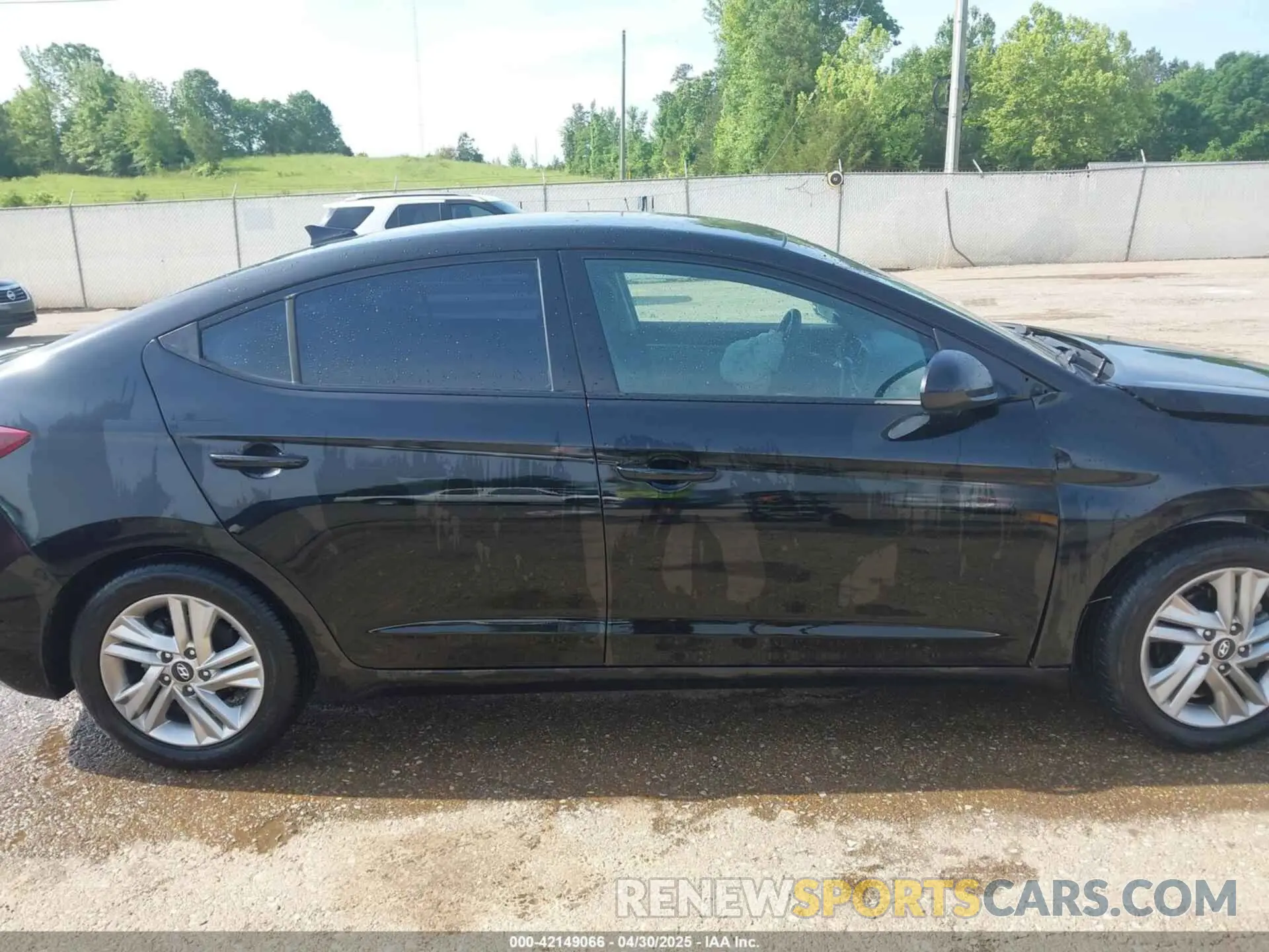 14 fotografías del automóvil dañado KMHD84LFXLU994456 HYUNDAI ELANTRA 2020