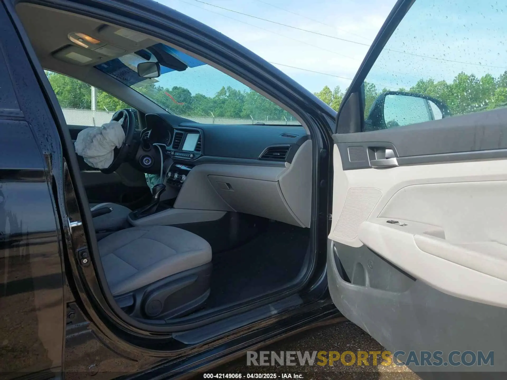 5 fotografías del automóvil dañado KMHD84LFXLU994456 HYUNDAI ELANTRA 2020