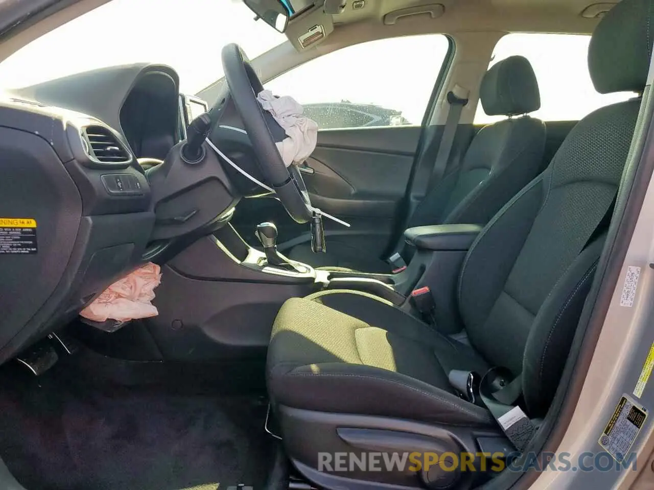 7 fotografías del automóvil dañado KMHH35LEXLU125689 HYUNDAI ELANTRA 2020