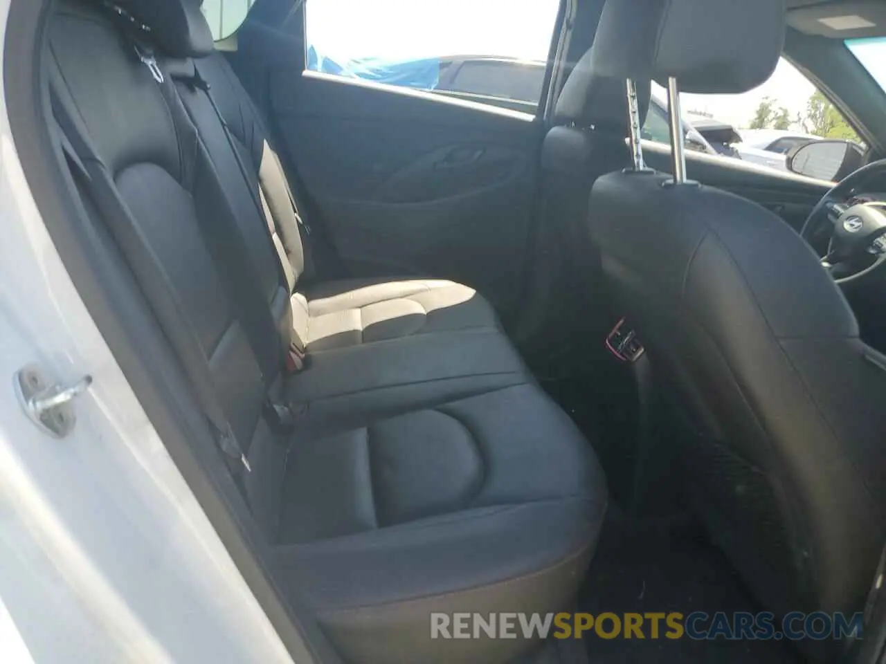 10 fotografías del automóvil dañado KMHH55LC7LU139266 HYUNDAI ELANTRA 2020