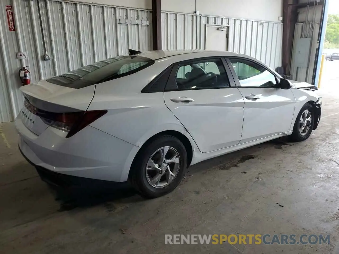 3 fotografías del automóvil dañado 5NPLL4AG0MH017221 HYUNDAI ELANTRA 2021